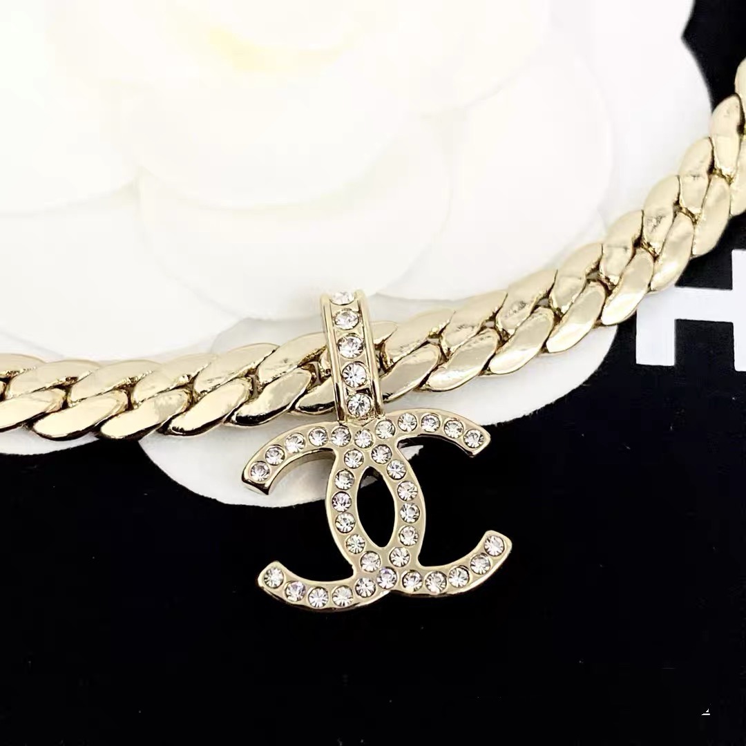 chanel gold braided chain cc pendant necklace