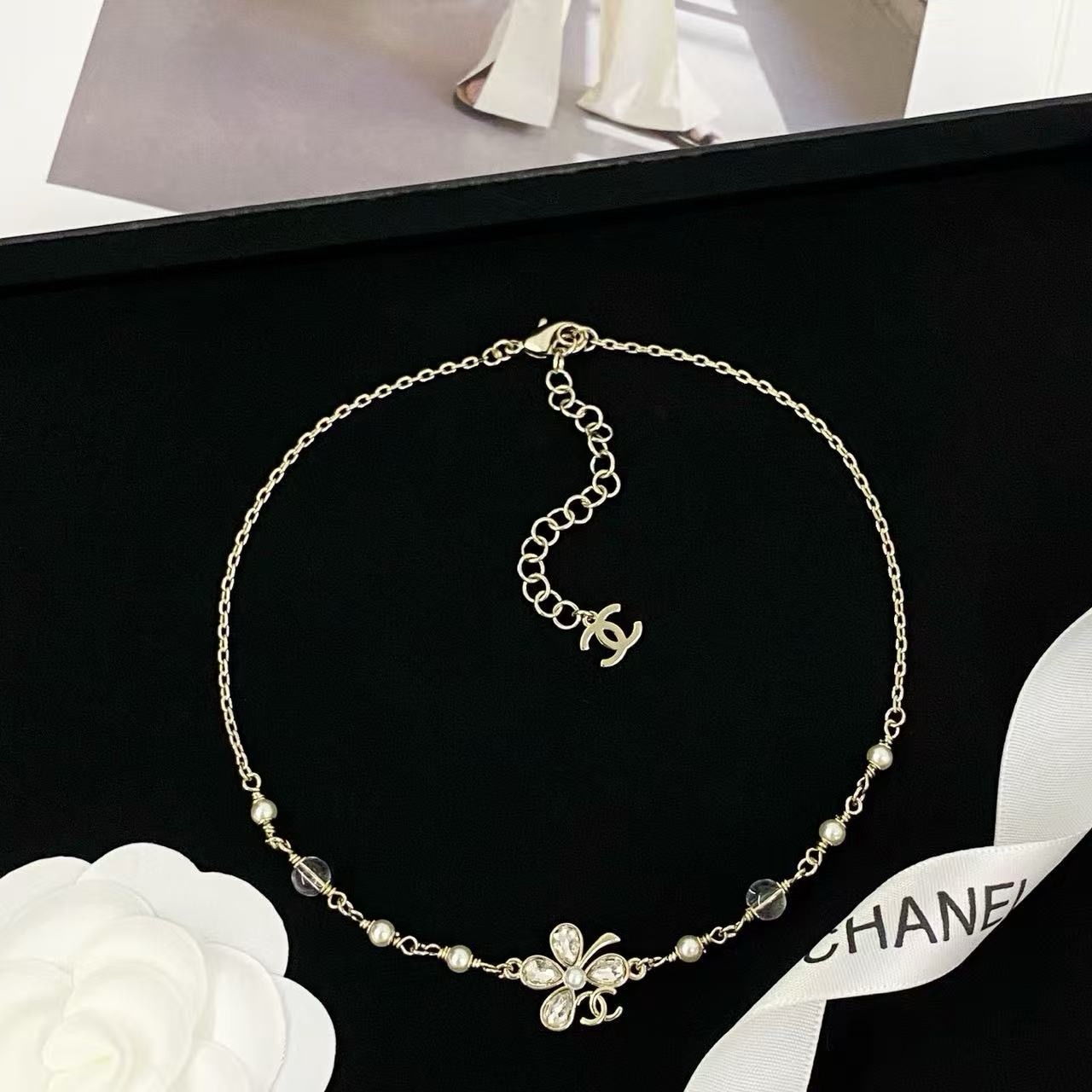 chanel crystal butterfly pearl chain necklace