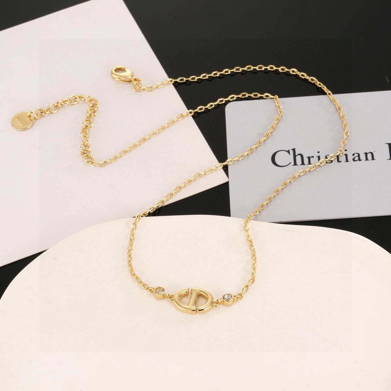 dior gold cd logo circle pendant necklace