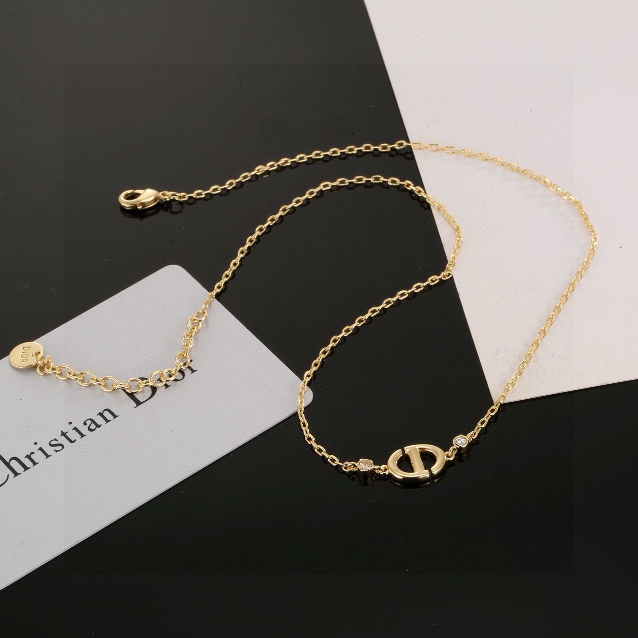 dior gold cd logo circle pendant necklace