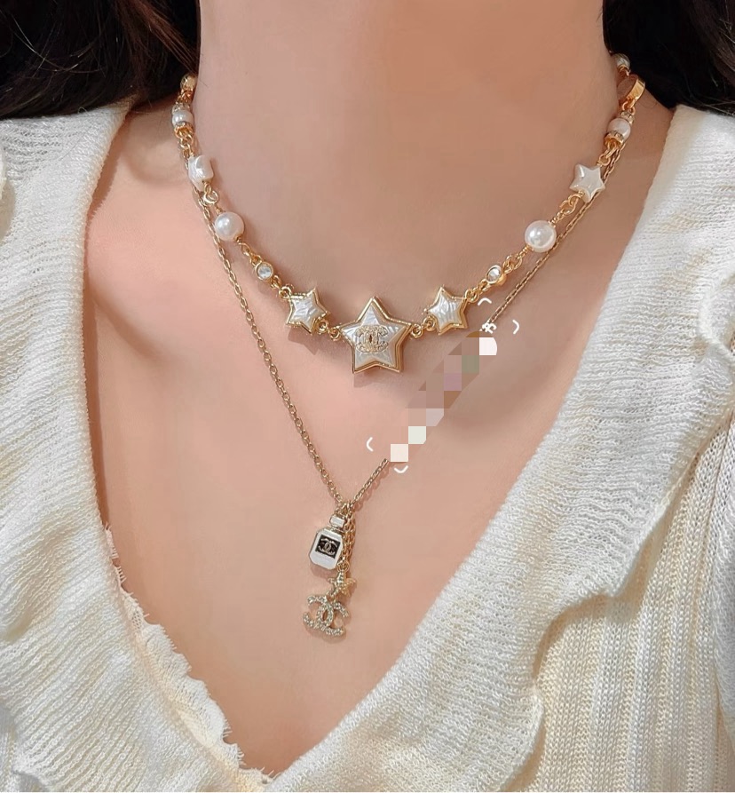 chanel crystal perfume bottle cc charm necklace