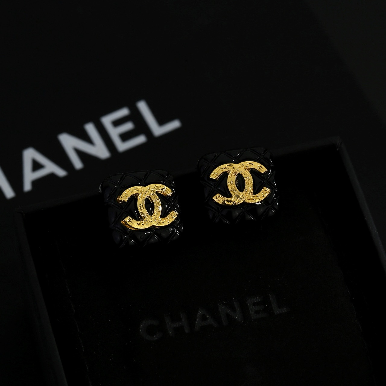 chanel black resin square cc stud earrings