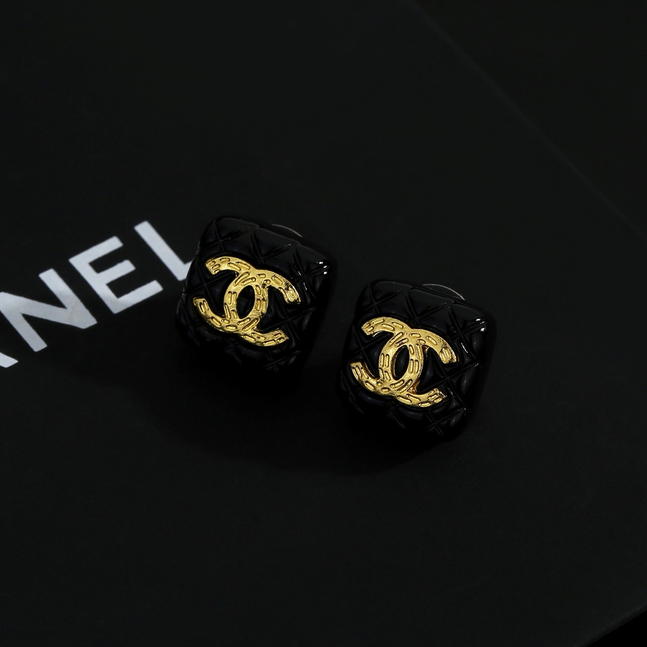 chanel black resin square cc stud earrings