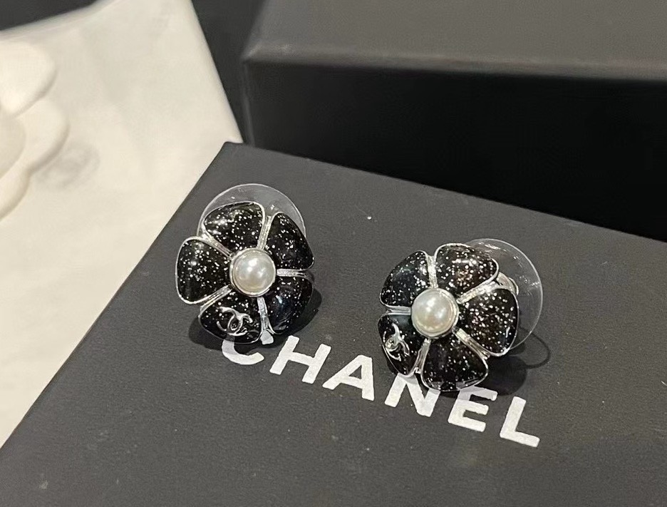 chanel black camellia pearl stud earrings