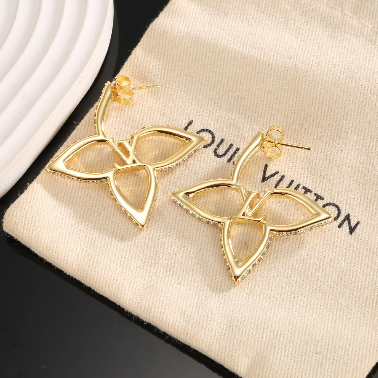 louis vuitton openwork monogram flower earrings