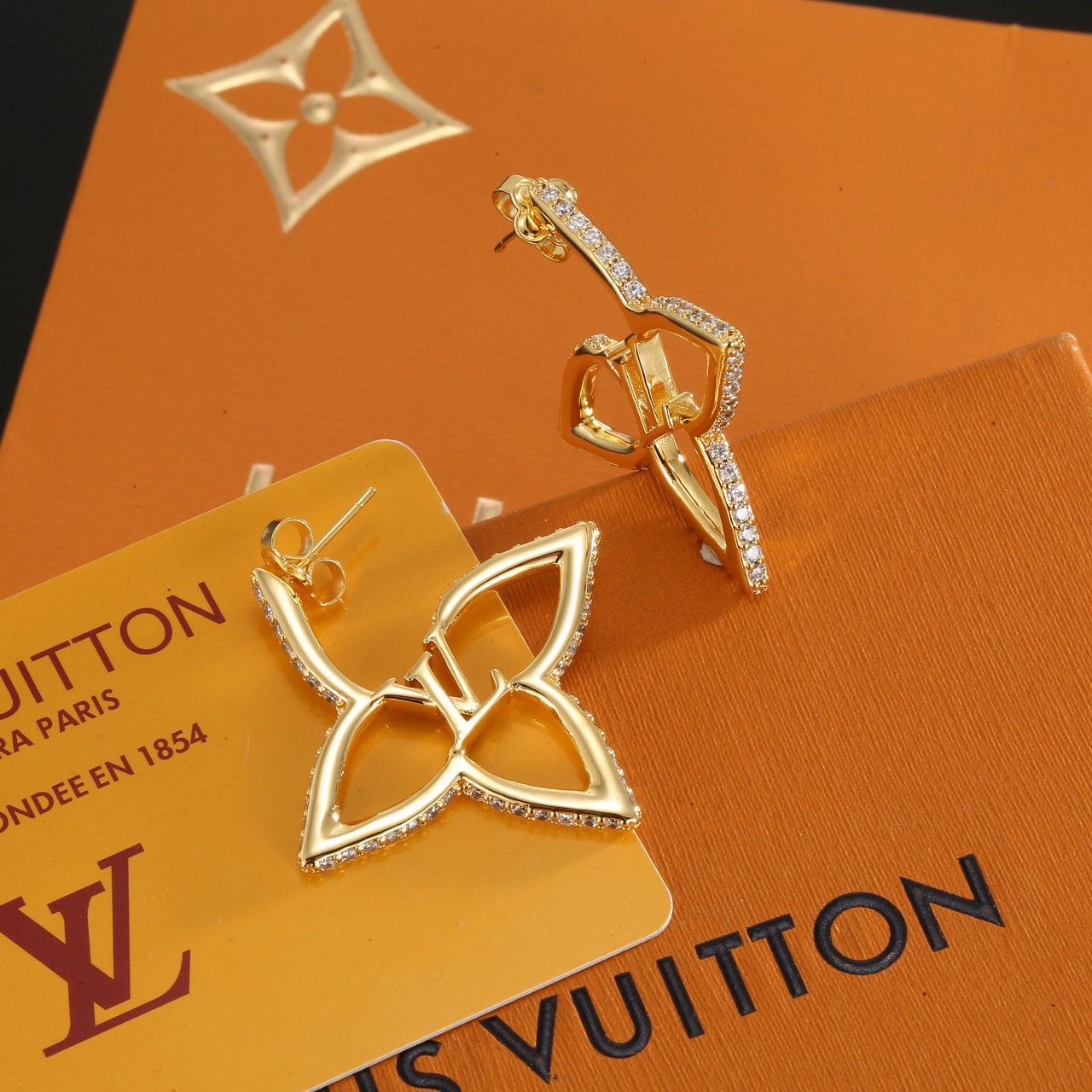 louis vuitton openwork monogram flower earrings