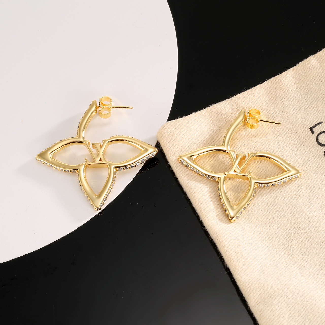 louis vuitton openwork monogram flower earrings