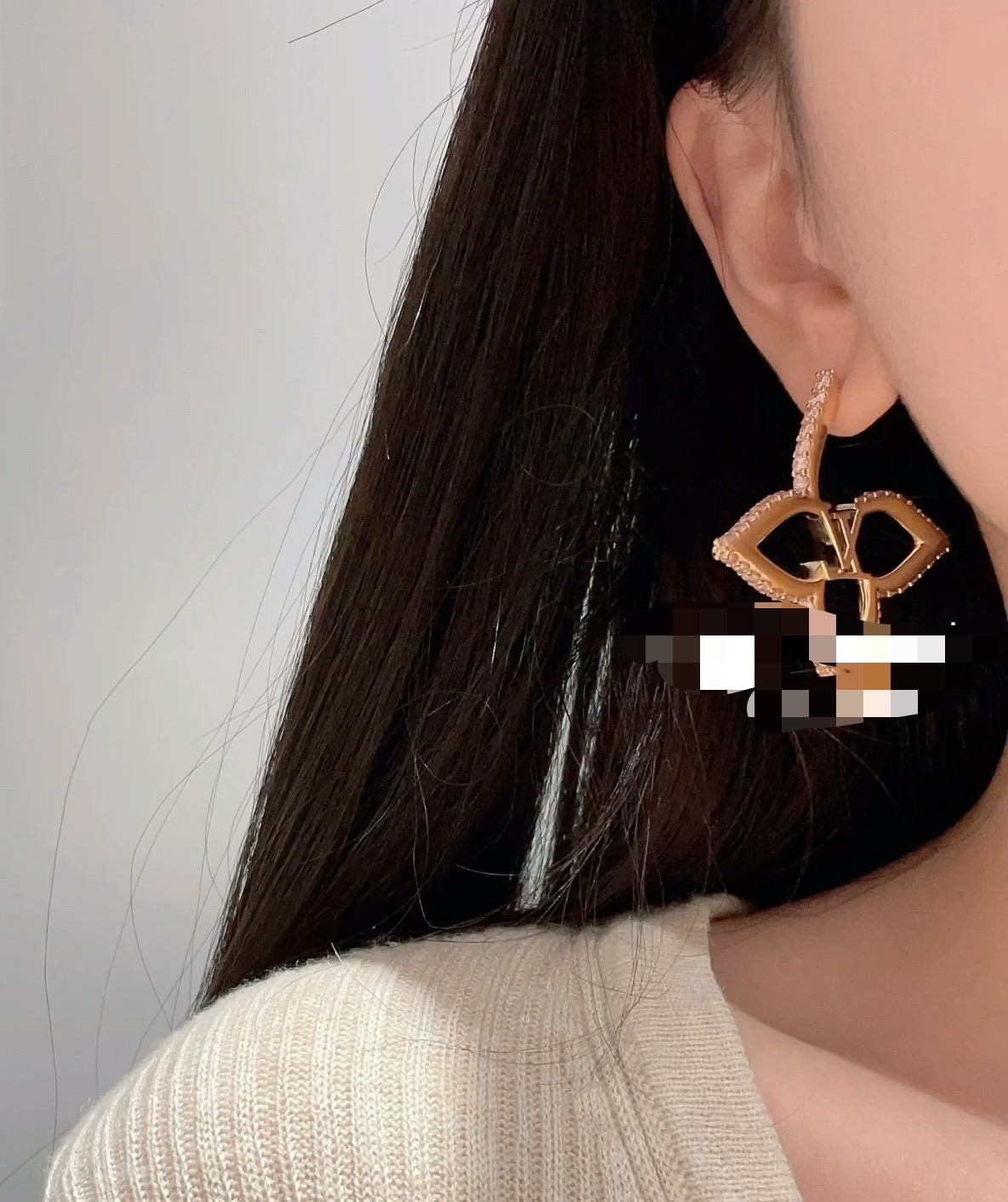 louis vuitton openwork monogram flower earrings