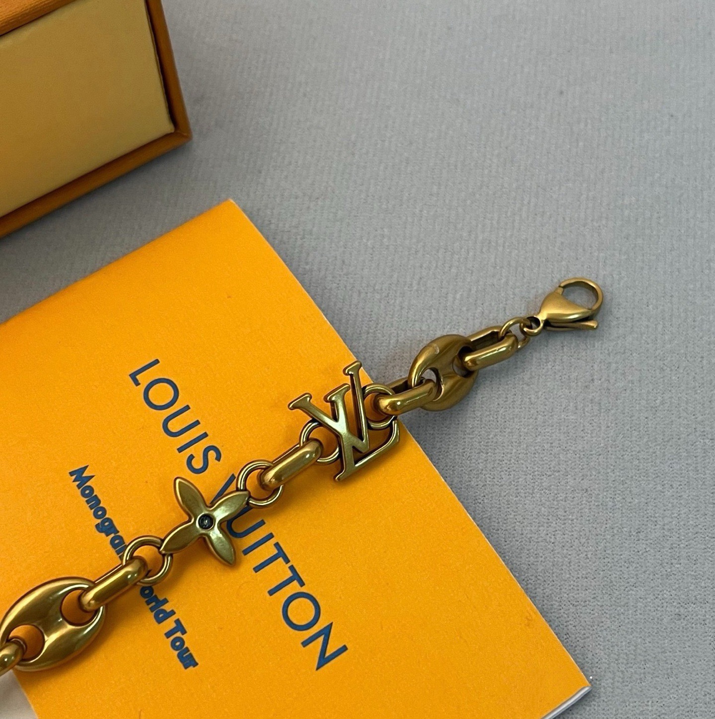 louis vuitton gold letter link bracelet