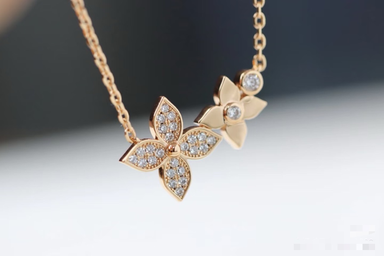 louis vuitton idylle blossom necklace