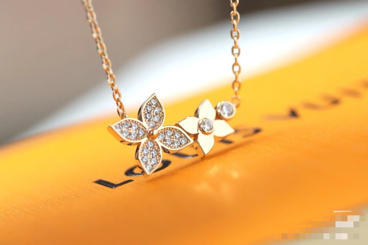 louis vuitton idylle blossom necklace