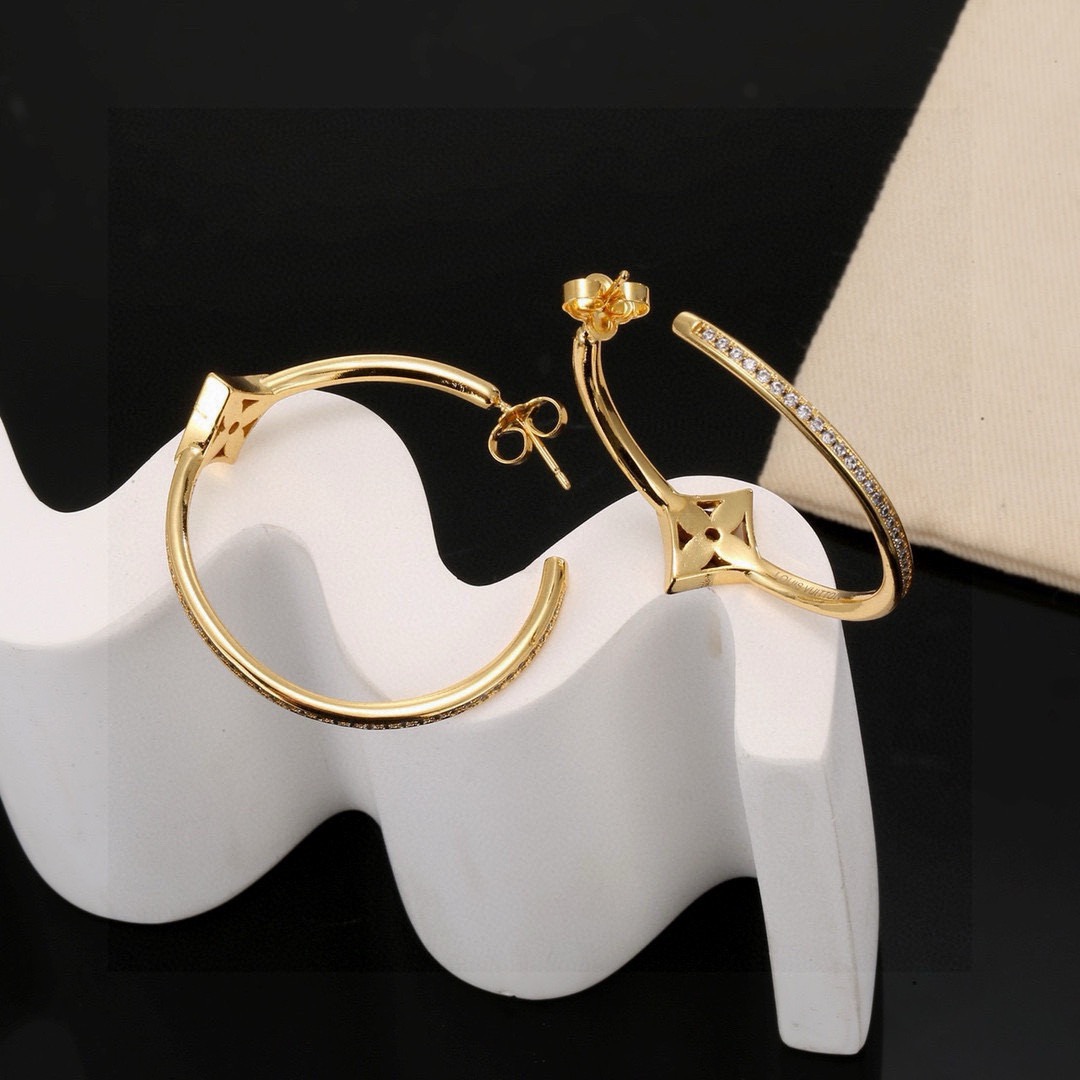 louis vuitton gold monogram flower hoop earrings