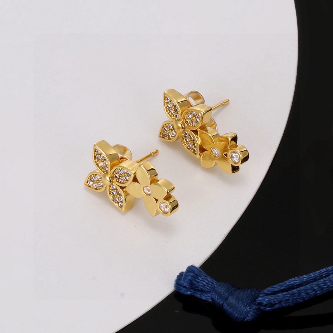 louis vuitton gold monogram flower drop earrings
