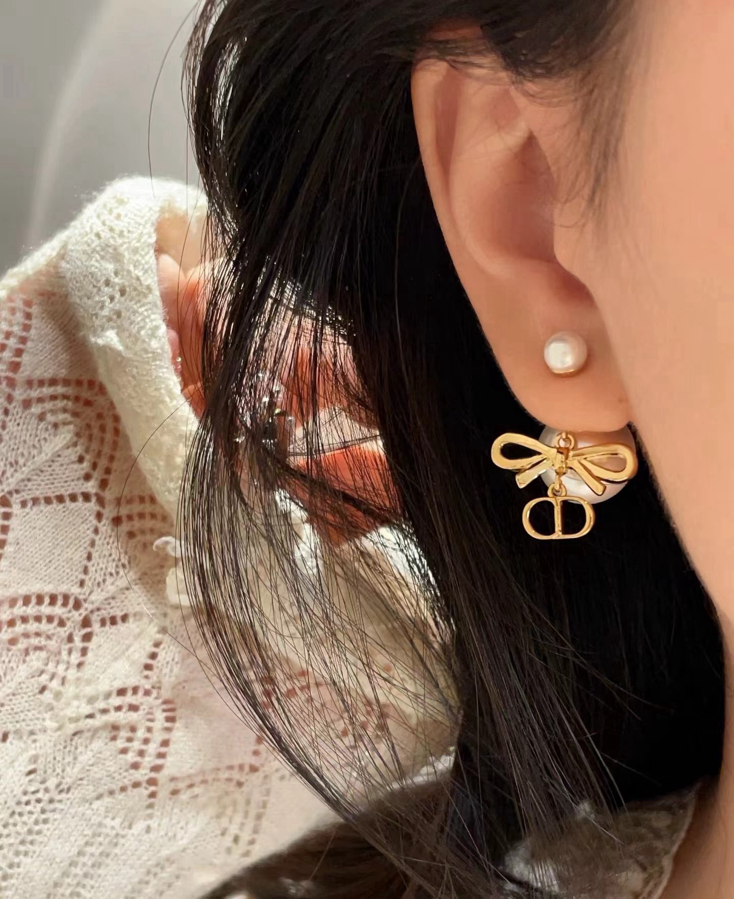 dior tribales bow pearl crystal earrings