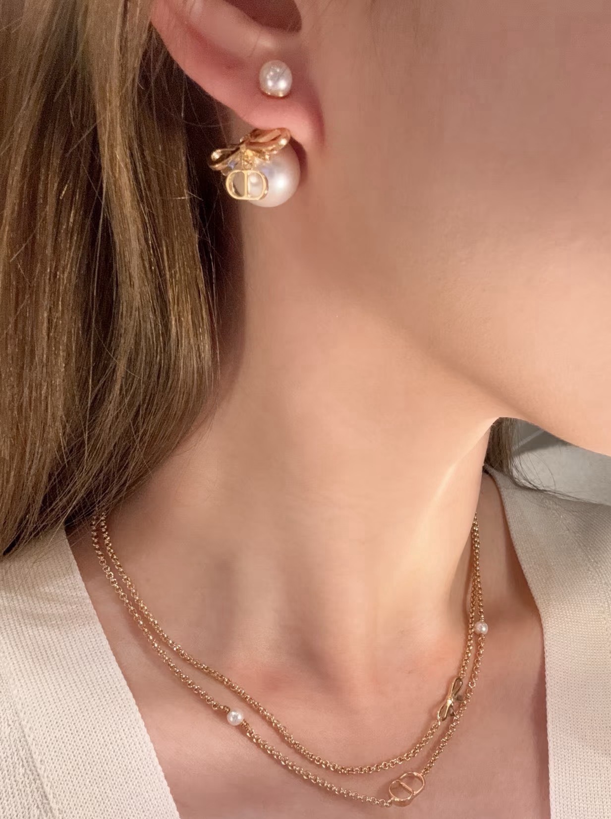 dior tribales bow pearl crystal earrings