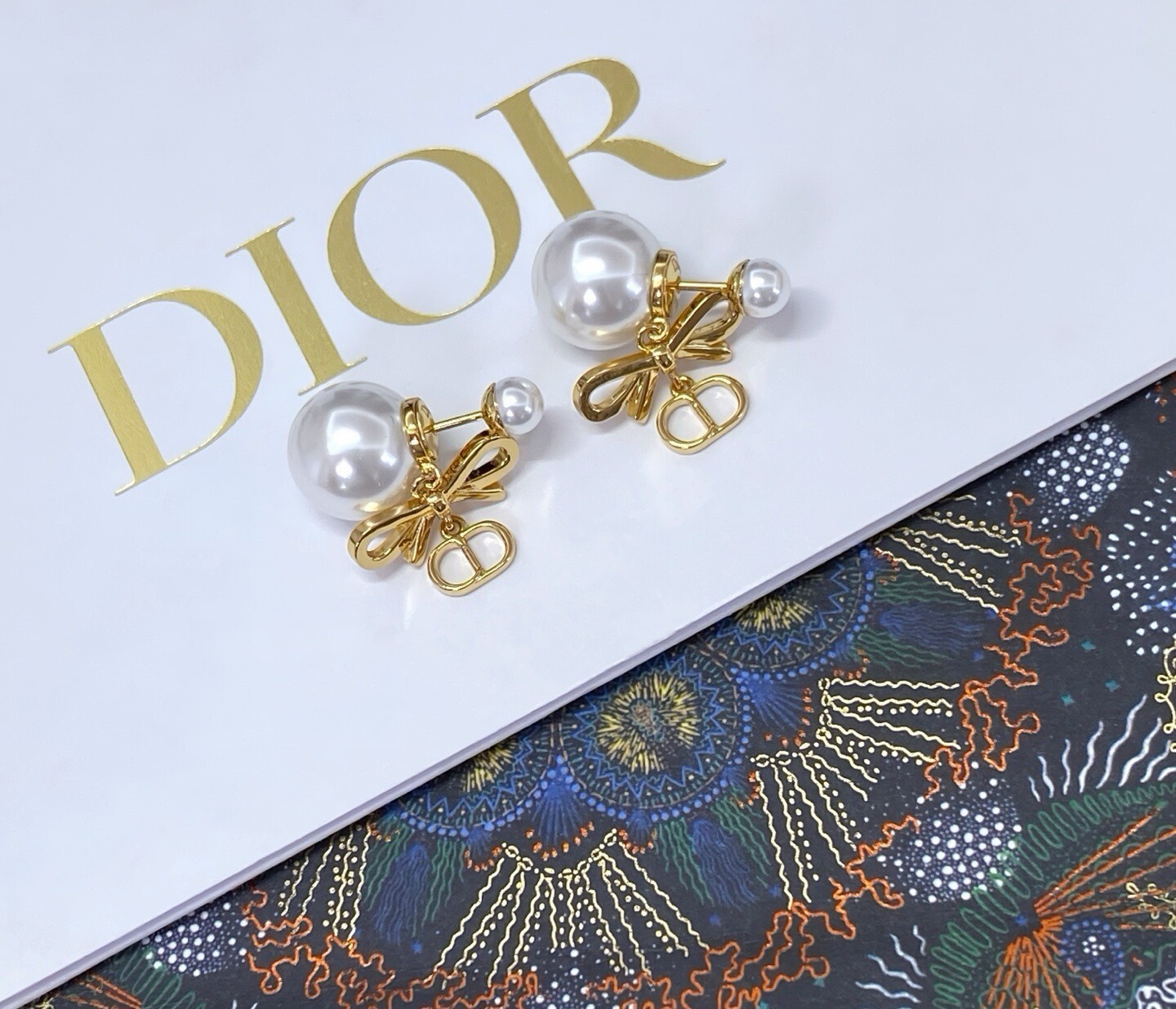 dior tribales bow pearl crystal earrings