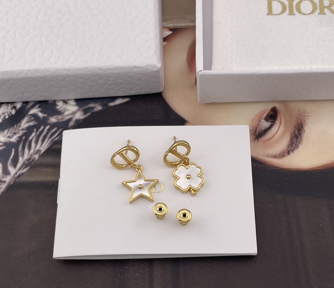 dior destiny gold star clover earrings