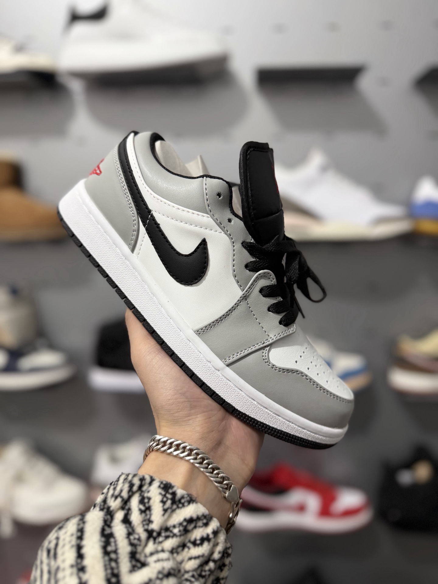 _dqq9s9hkPkR_qkffhNi5ApkRuqIcnp85GOs6AAA