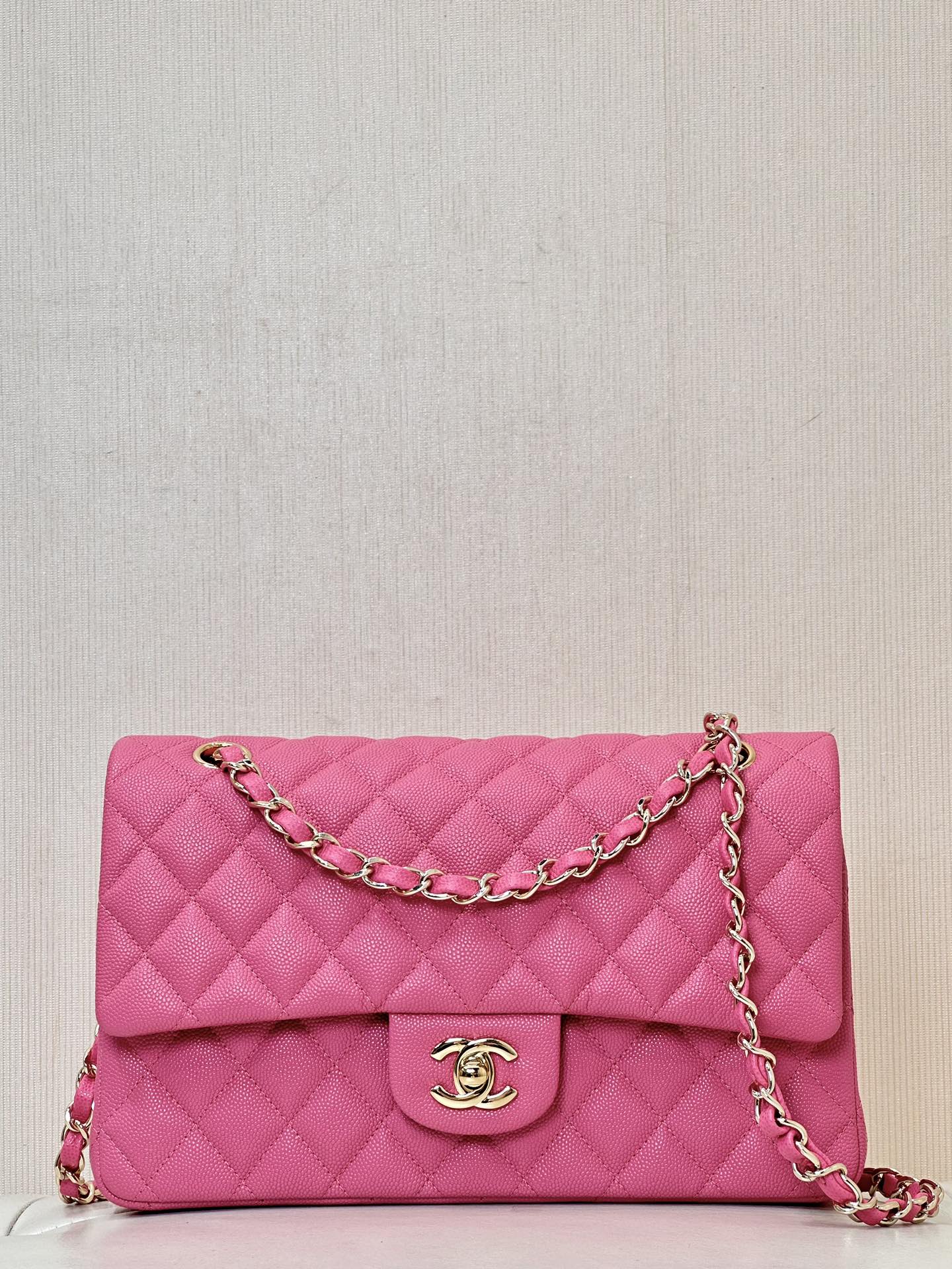 CHANEL CF Classic Flap 定番 菱格 ゴールド金具/シルバー金具 チェーンショルダーストラップ レザーインターウィーブチェーン グレインカーフ素材 純スチール金具 斜め掛けバッグ 定番モデル