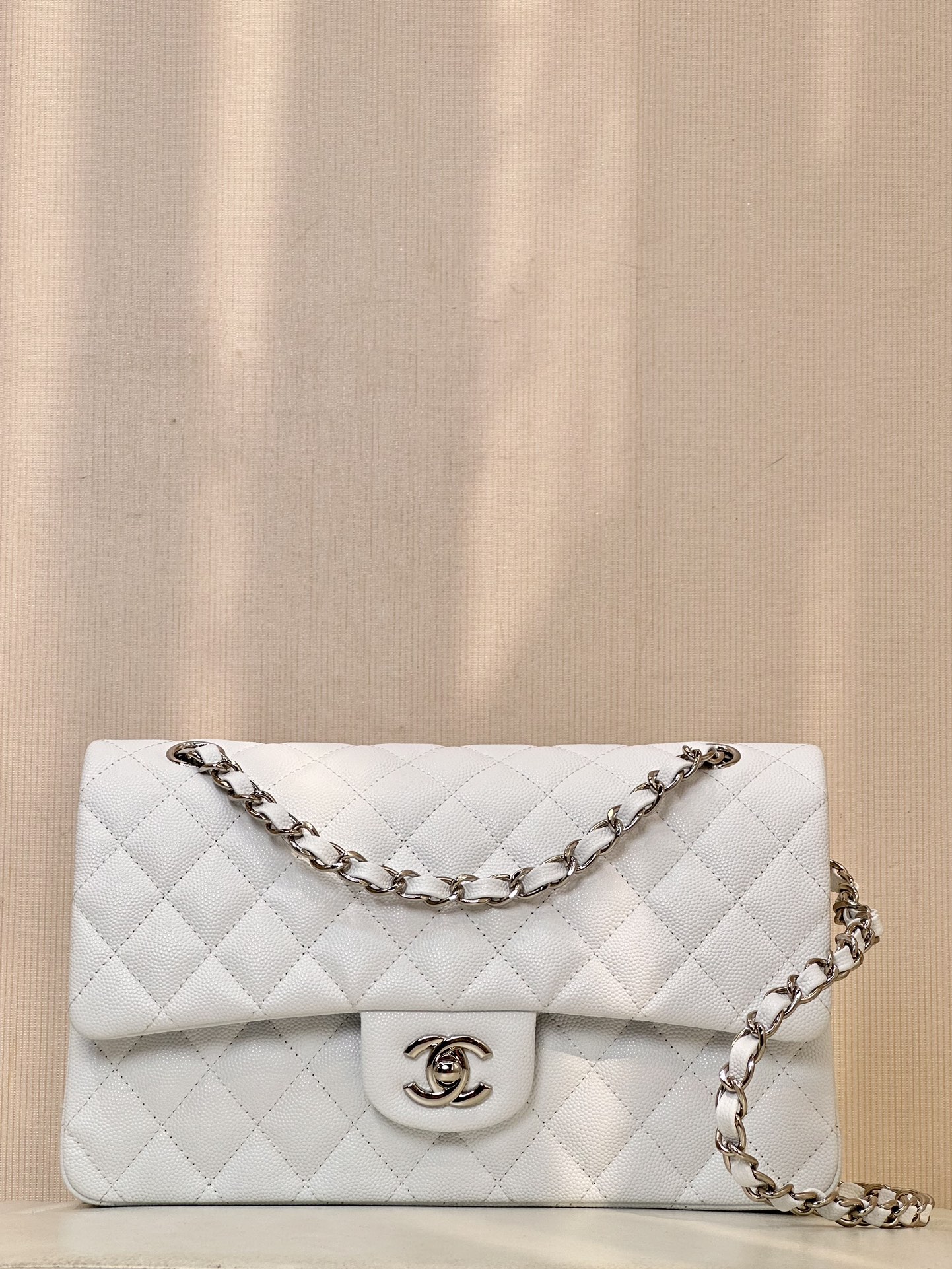 CHANEL CF Classic Flap 定番 マトラッセ ゴールド金具/シルバー金具 チェーンショルダーストラップ レザーインターウィーブチェーン キャビアスキン素材 純スチール金具 斜め掛けバッグ 定番モデル