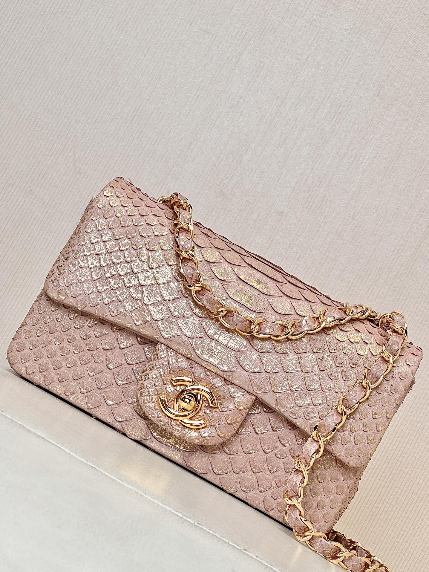 CHANEL 稀有蟒蛇皮 CFmini 链条包 南非蟒蛇皮 复古双C扣 保值收藏品