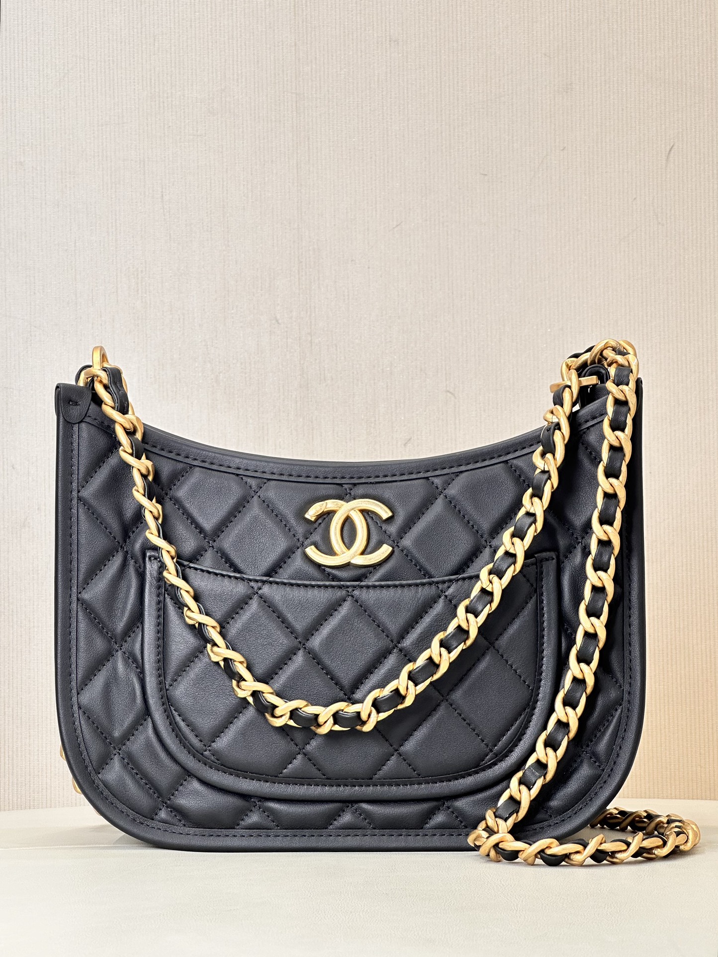 CHANEL 24S 신상 HOBO 백 다이아몬드 퀼팅 더블 C 회전 잠금장치 대형 포켓 숄더 크로스바디 액세서리 핸드백-최상급 품질