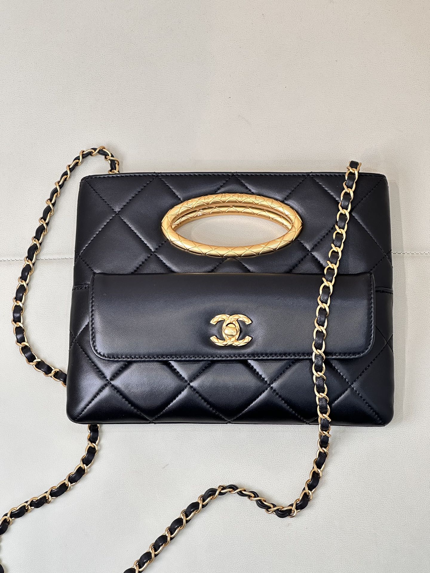 CHANEL 24B ディナーハンドバッグ マトラッセ ダブルCターンロック ショルダー/クロスボディ-最高品質