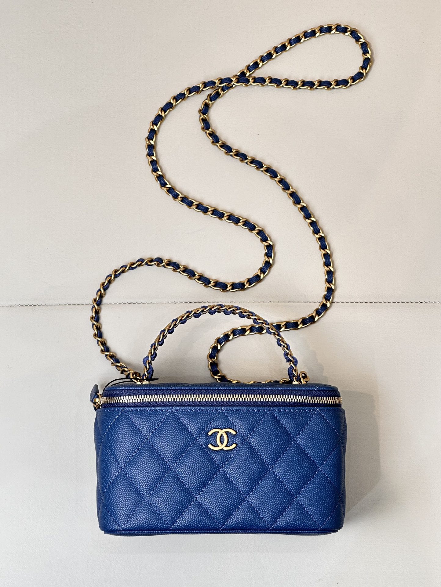 CHANEL 24A printemps-été sac long box porté main avec chaîne en cuir, cinq coloris disponibles - qualité supérieure