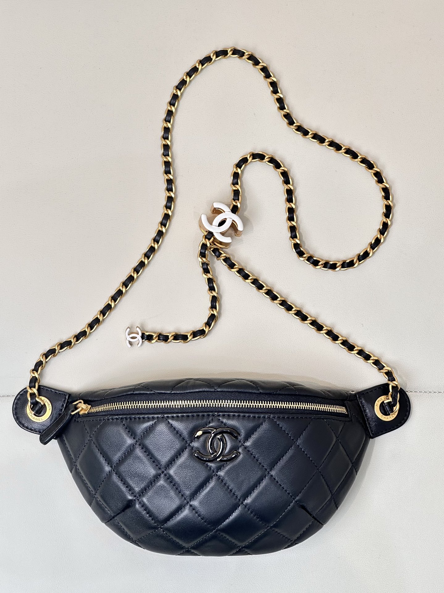CHANEL Waist Bag Chest Bag Lambskin Quilted Enamel Double C Logo Chain Strap Multi-purpose Fashion Versatile - Top Quality