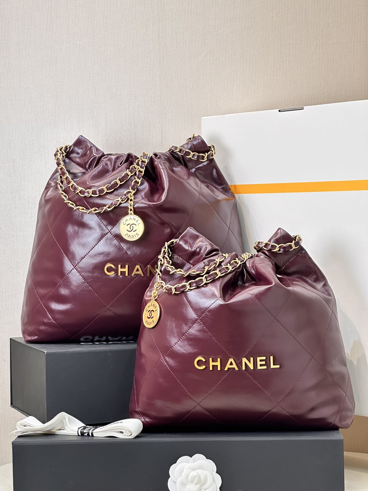 3260/3261 CHANE* 22bag es la segunda bolsa que lleva el nombre del año después de 19bag‼ ️Debido a que la forma de la b…