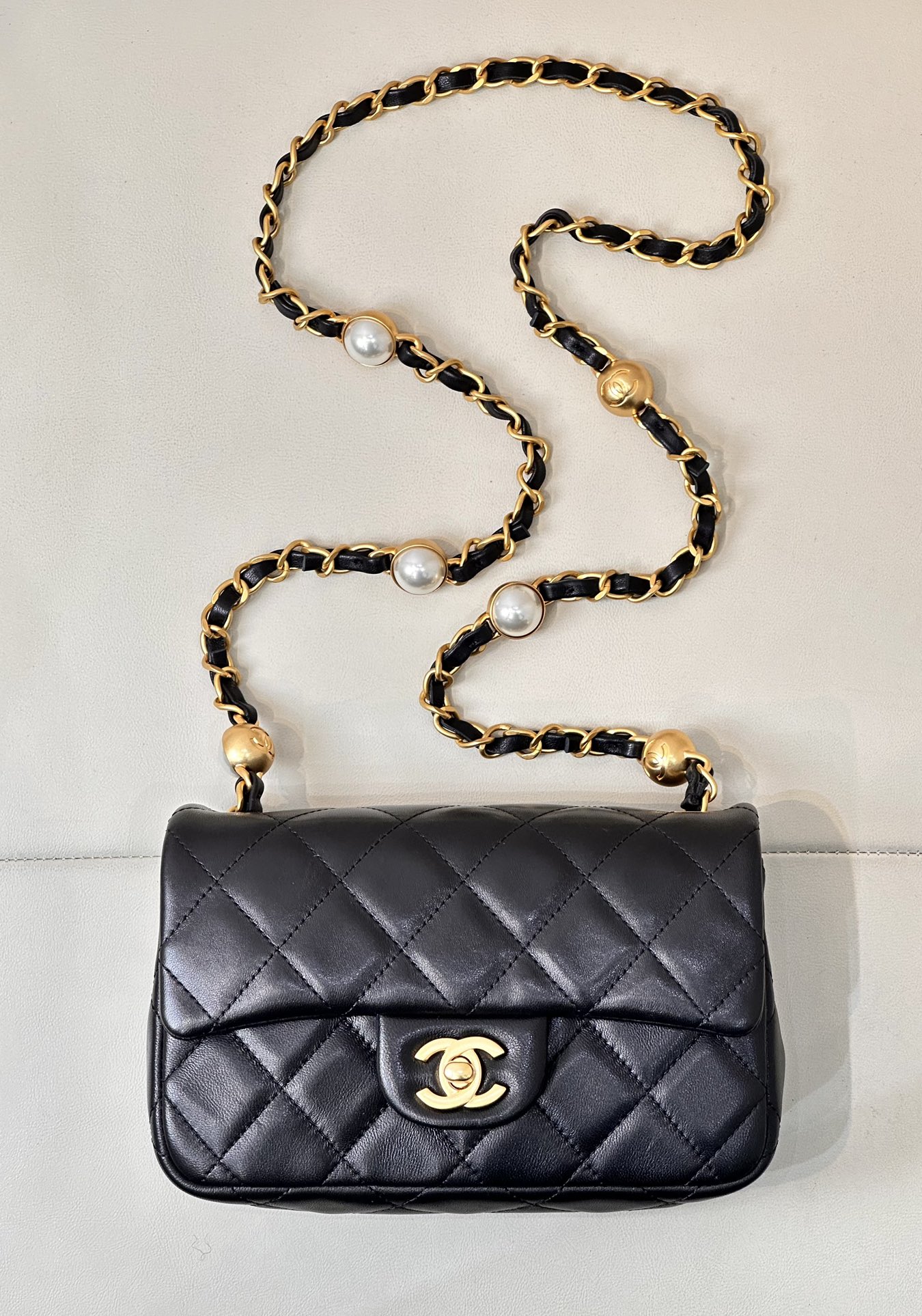 CHANEL New Gold Bead Chain Square Mini Leather-Threaded Chain Pearl Small Gold Beads Shoulder Crossbody Exquisite Versatile - Top Quality