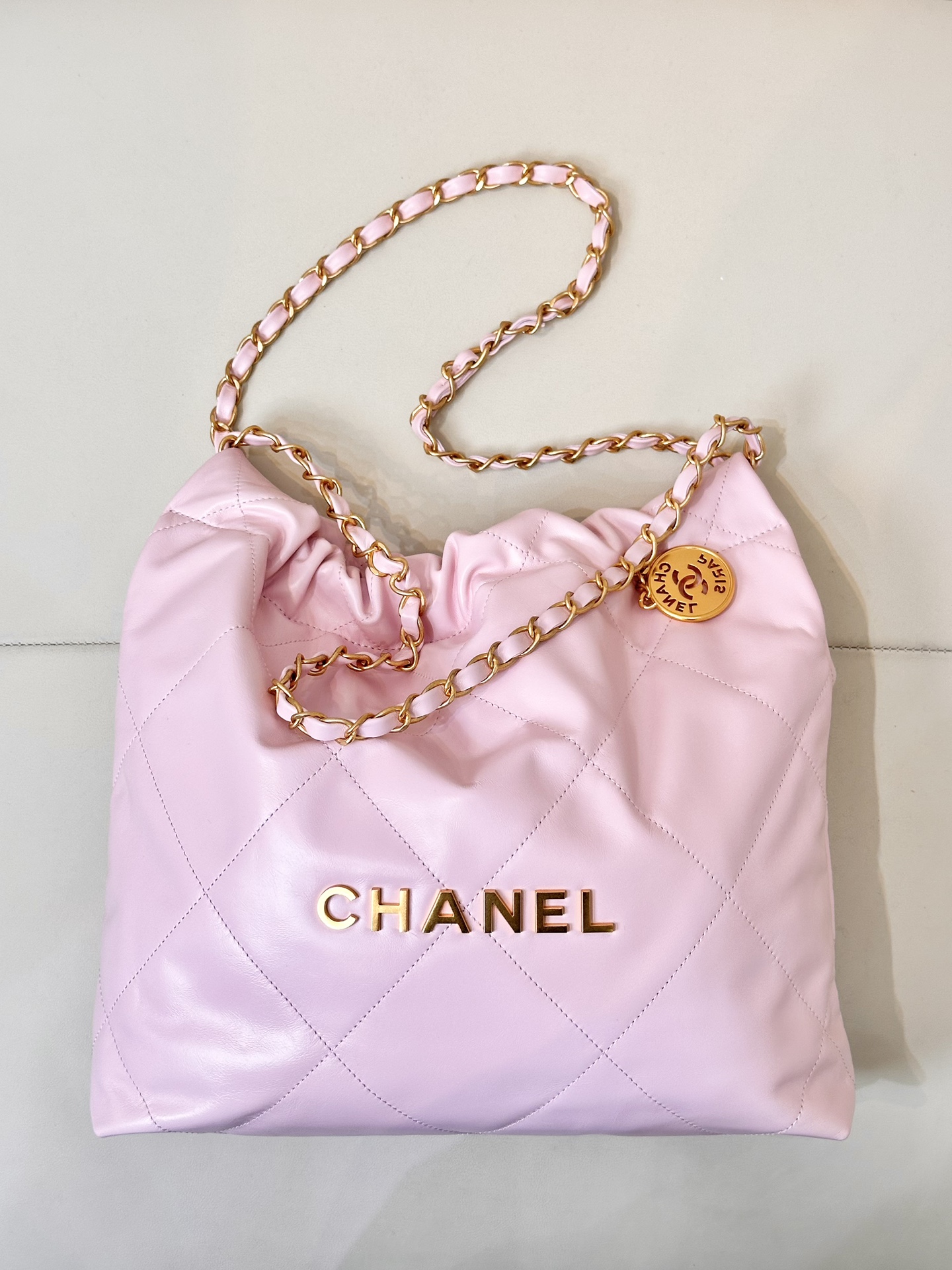 CHANEL Большой объем состаренный logo оригинальная кожа ромбовидная стежка сумка года шоппер импортная коровья кожа