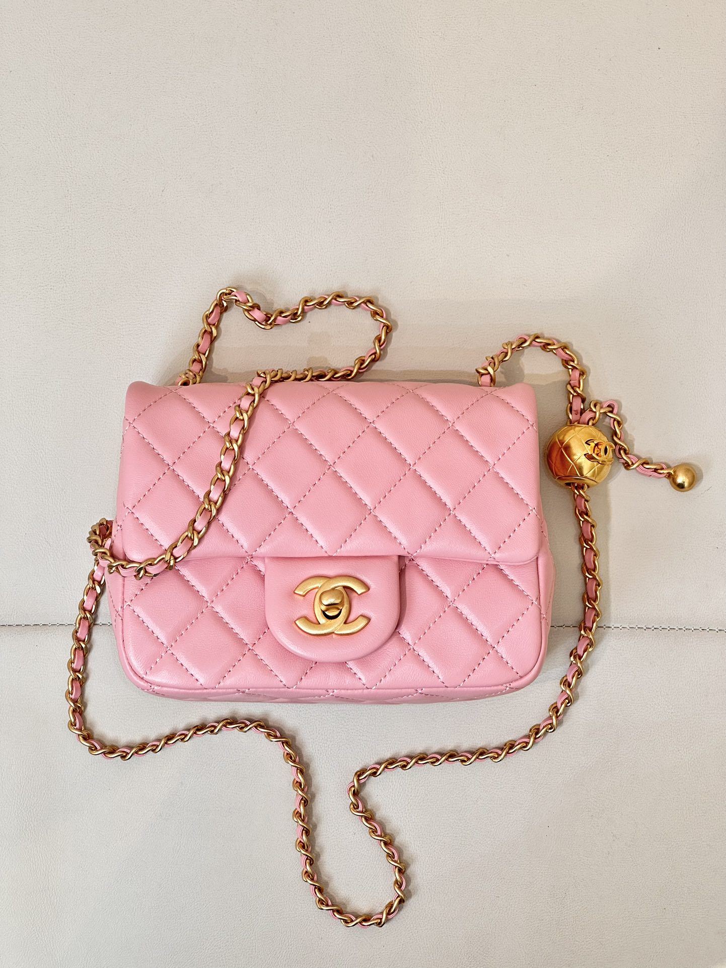 CHANEL 純正レザー ラムスキン キルティング 定番資産価値モデル 柔らかく厚みのある チェーンショルダーバッグ-最高品質