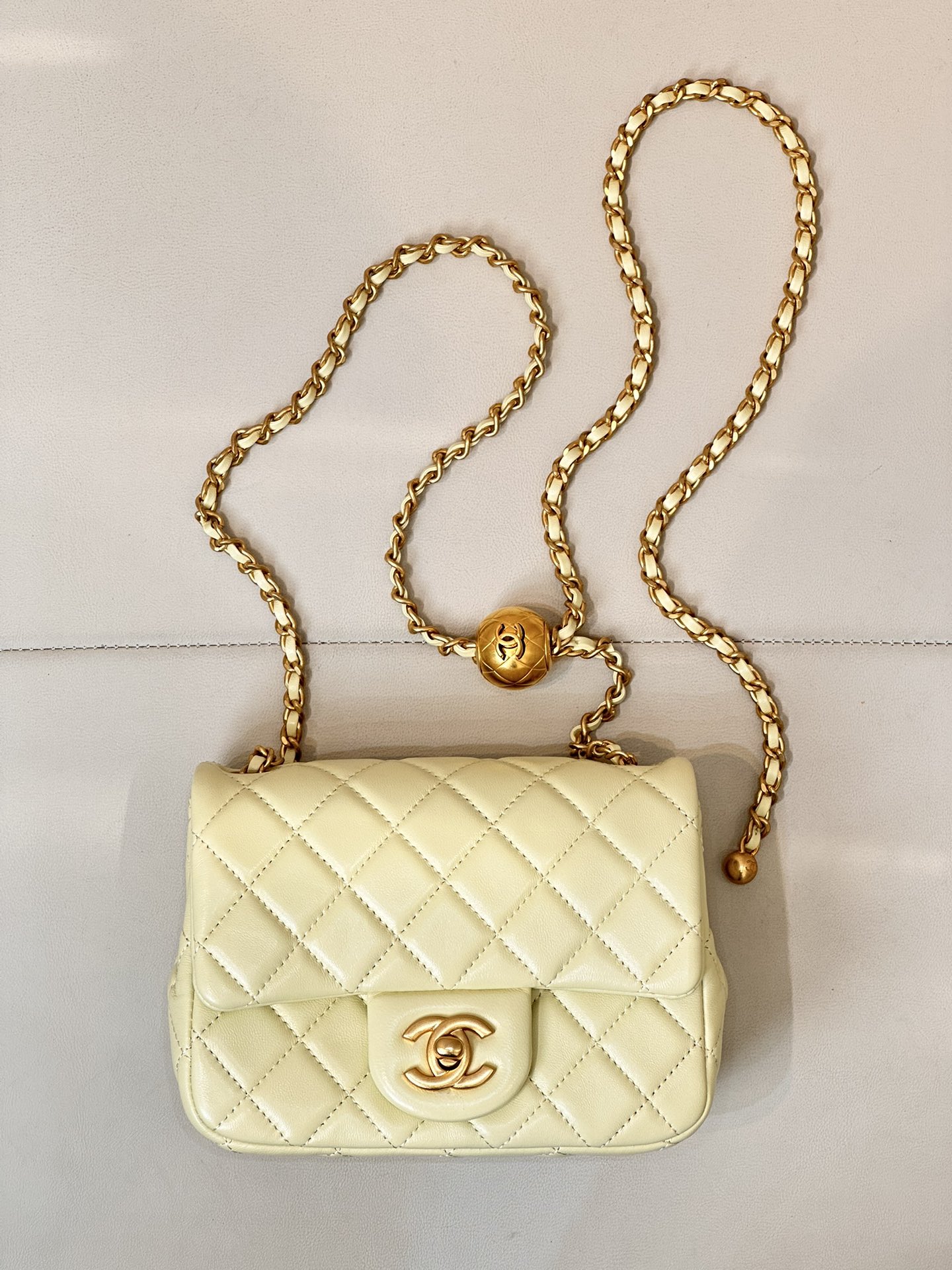 CHANEL 純正レザー ラムスキン キルティング 定番資産価値モデル 柔らかく厚みのある チェーンバッグ-最高品質