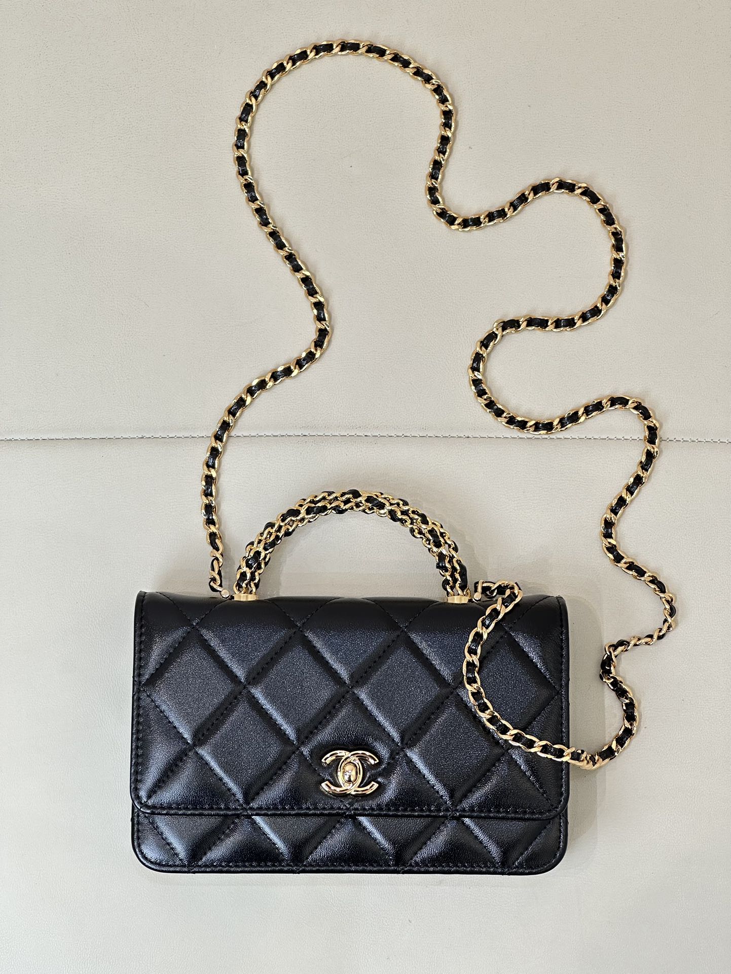 CHANEL 24B Braided Handle WOC Oil Wax Leather Chain Bag Vintage Exquisite Versatile Practical - Top Quality