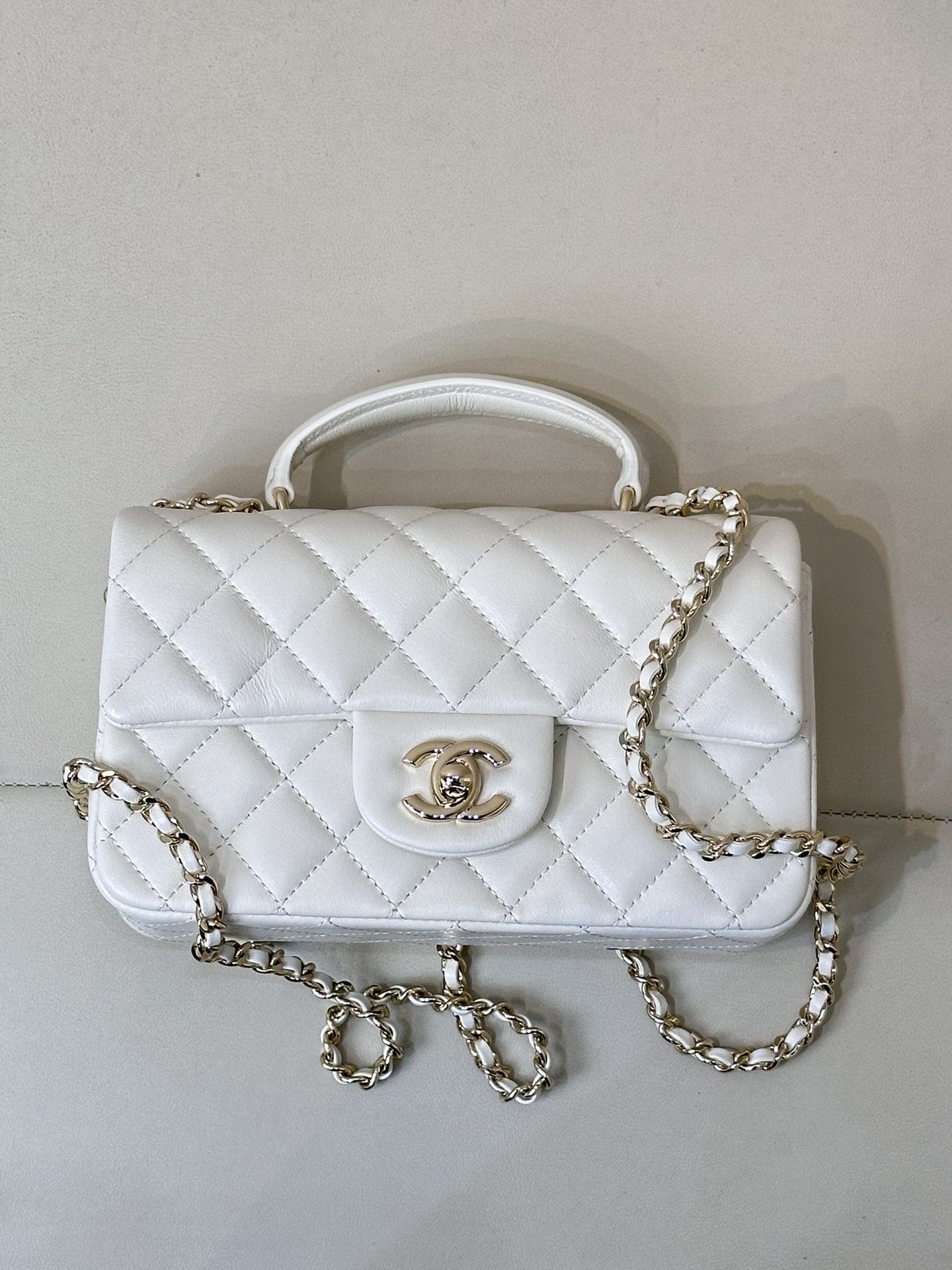 CHANEL Chanel 23K Handle CF Mini Romb Chain Double-C Logo Light Gold Buckle Shoulder Crossbody Bag - Top Quality