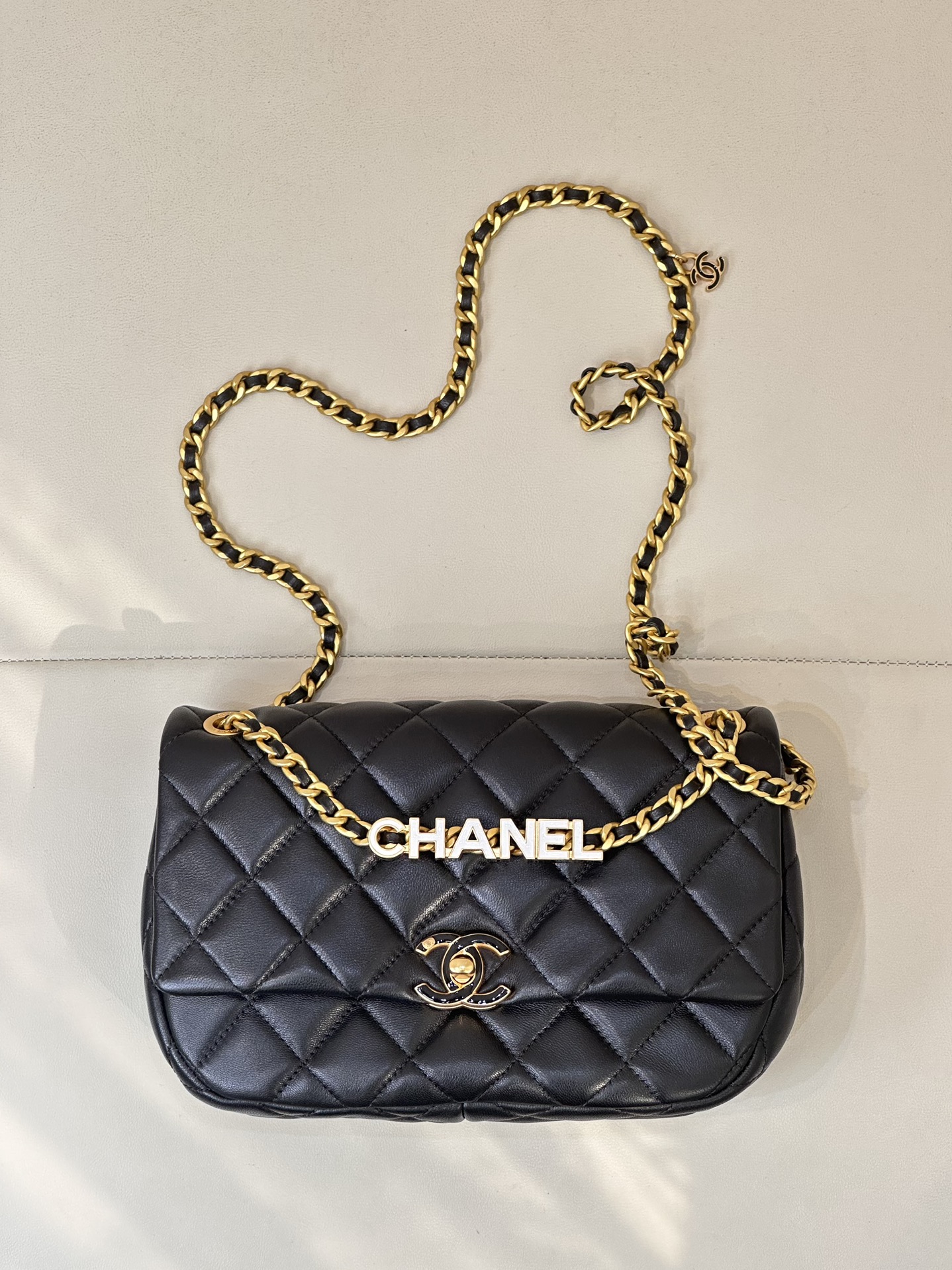 CHANEL 24P Enamel Buckle Chain Mini Square Flap Bag Quilted Black Gold Shoulder Crossbody Vintage Luxury - Top Quality