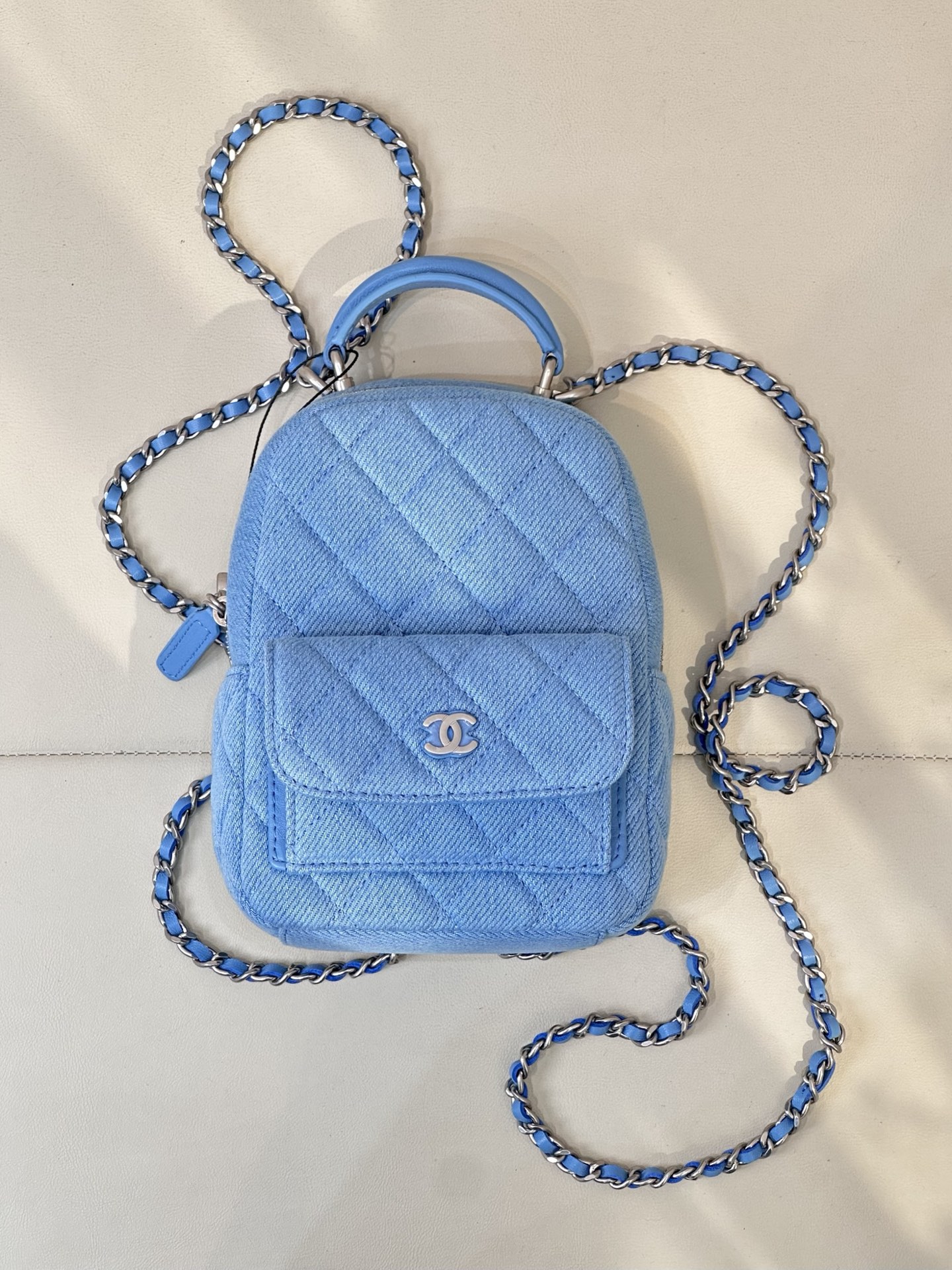 CHANEL 24C mini маленькі заплечнік, ранец, скура ягняці, рэтра бліскучая фурнітура, вытанчаны і ўніверсальны — топ-якасць