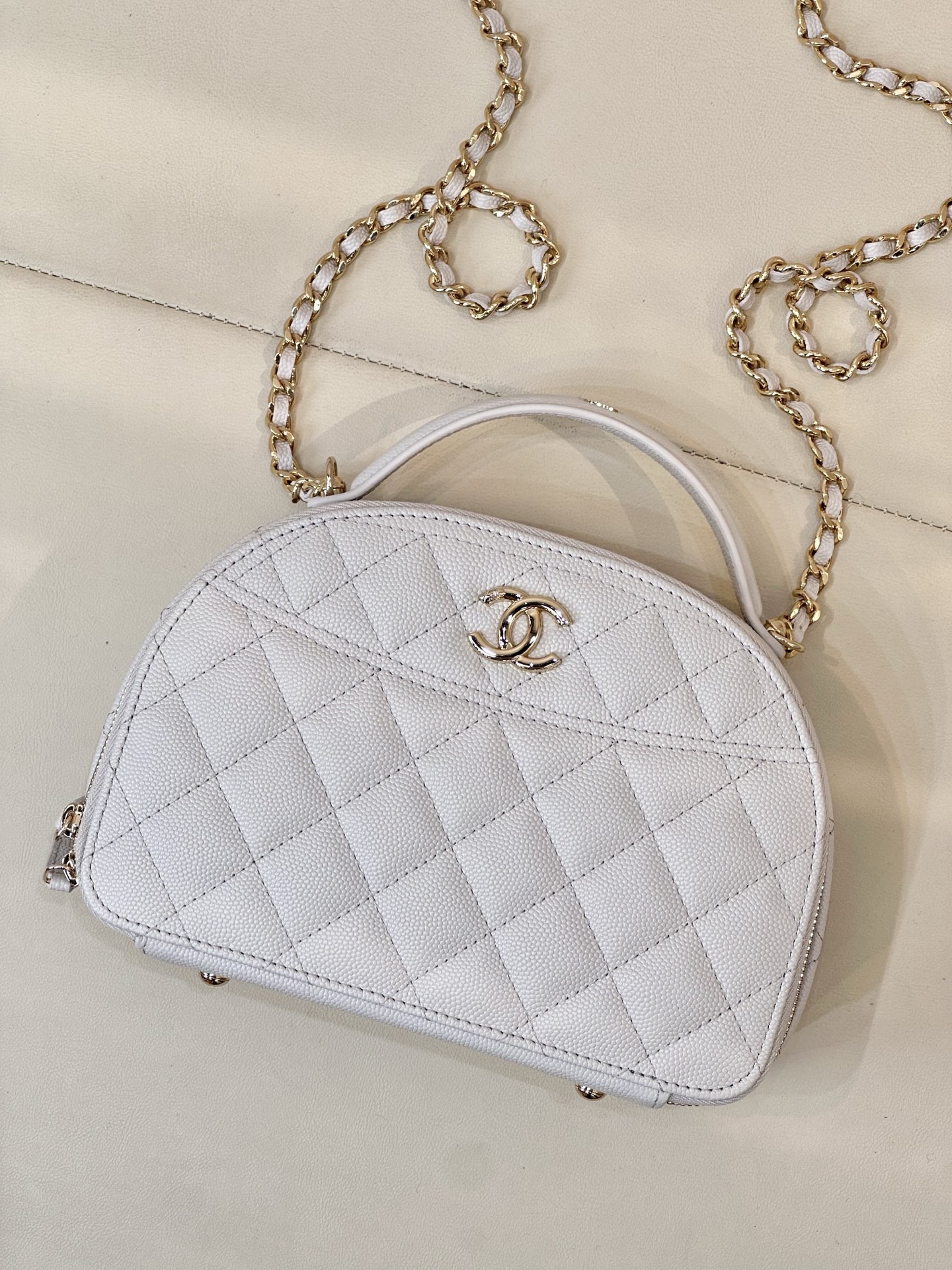 CHANEL 25C bowlingtas, graanleder, ruitpatroon, double C logo, handtas en crossbody, vintage casual, grote capaciteit, showmodel - topkwaliteit