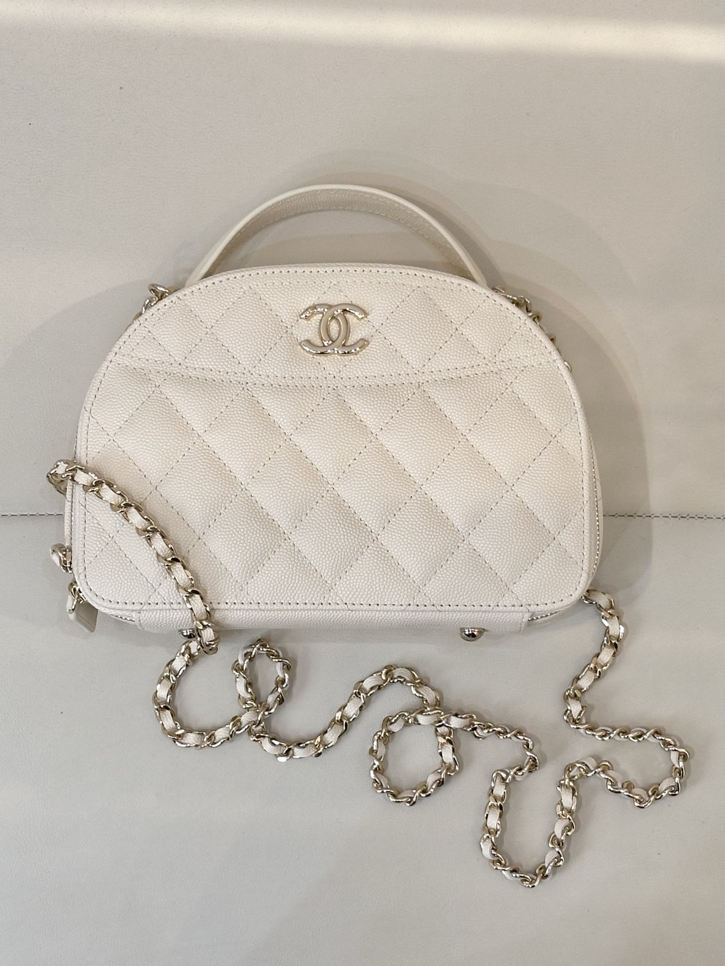 CHANEL 25C bowlingtas, graanleder, ruitpatroon, double C logo, handtas en crossbody, vintage casual, grote capaciteit, showmodel - topkwaliteit