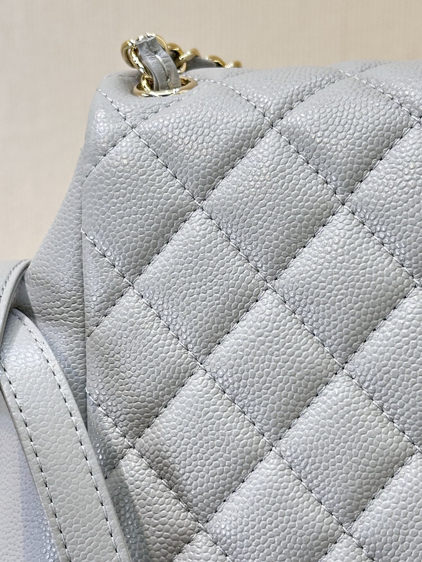 Elegant Quilted Backpack Crafted with Caviar Leather and Chain Detail 10 i1744873116802 8141 0 6