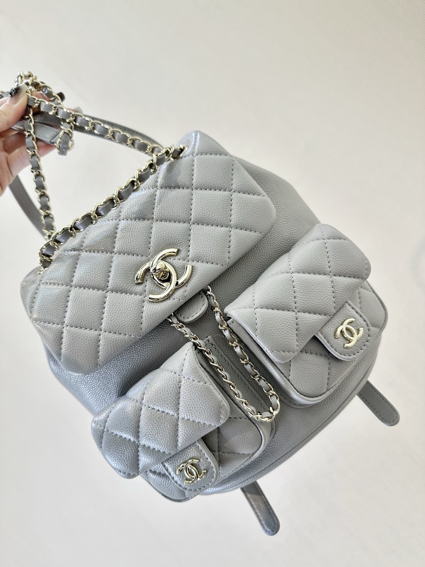 Elegant Quilted Backpack Crafted with Caviar Leather and Chain Detail 2 i1744873158314 4116 0 0