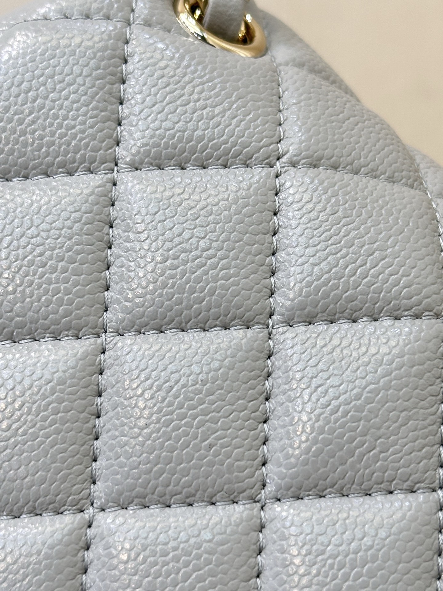 Elegant Quilted Backpack Crafted with Caviar Leather and Chain Detail 7 i1744873158600 3844 0 5