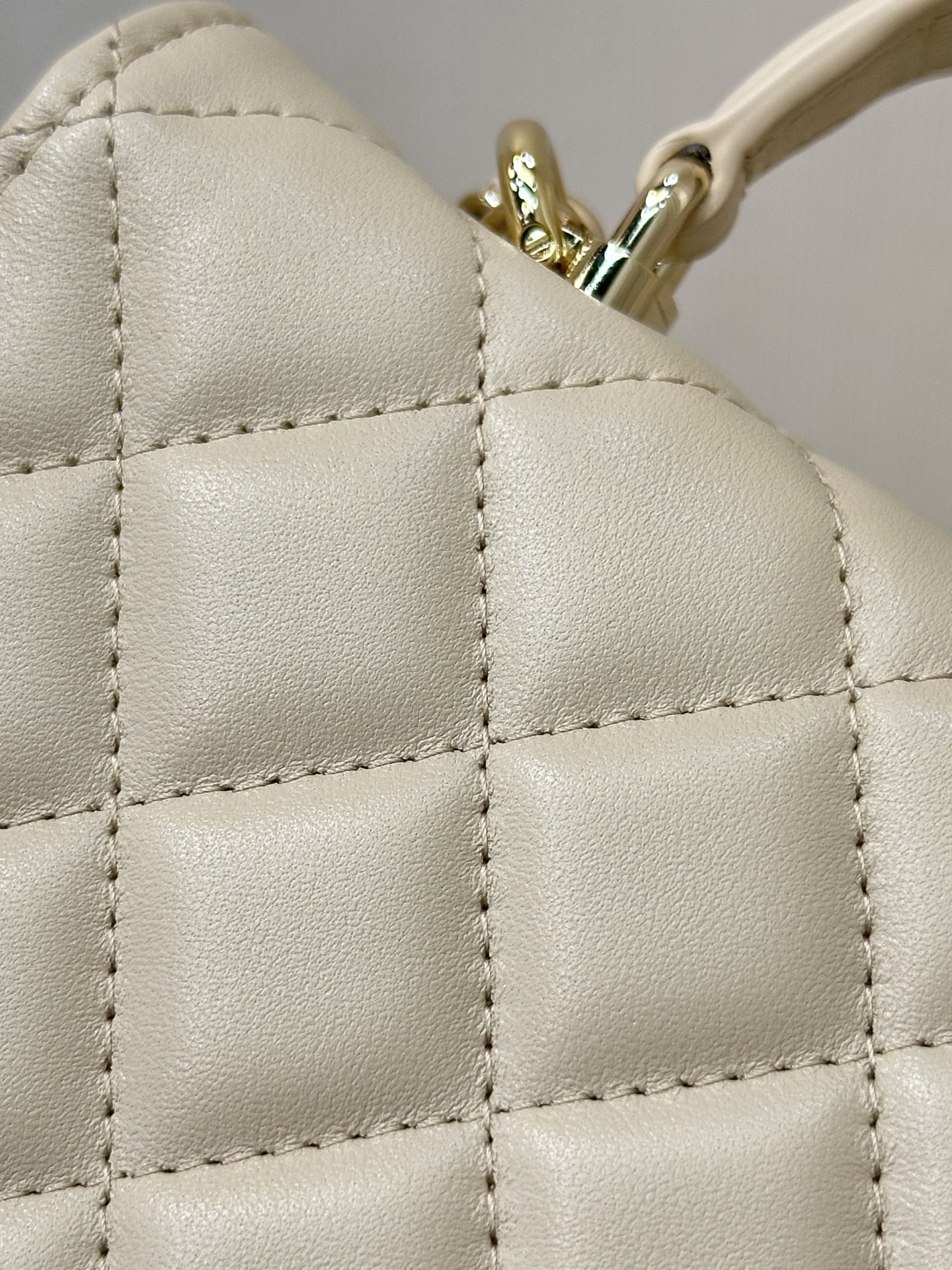 Elegant Quilted Lambskin Top Handle Flap Bag with Chain Strap 10 i1744874326376 2329 0 8