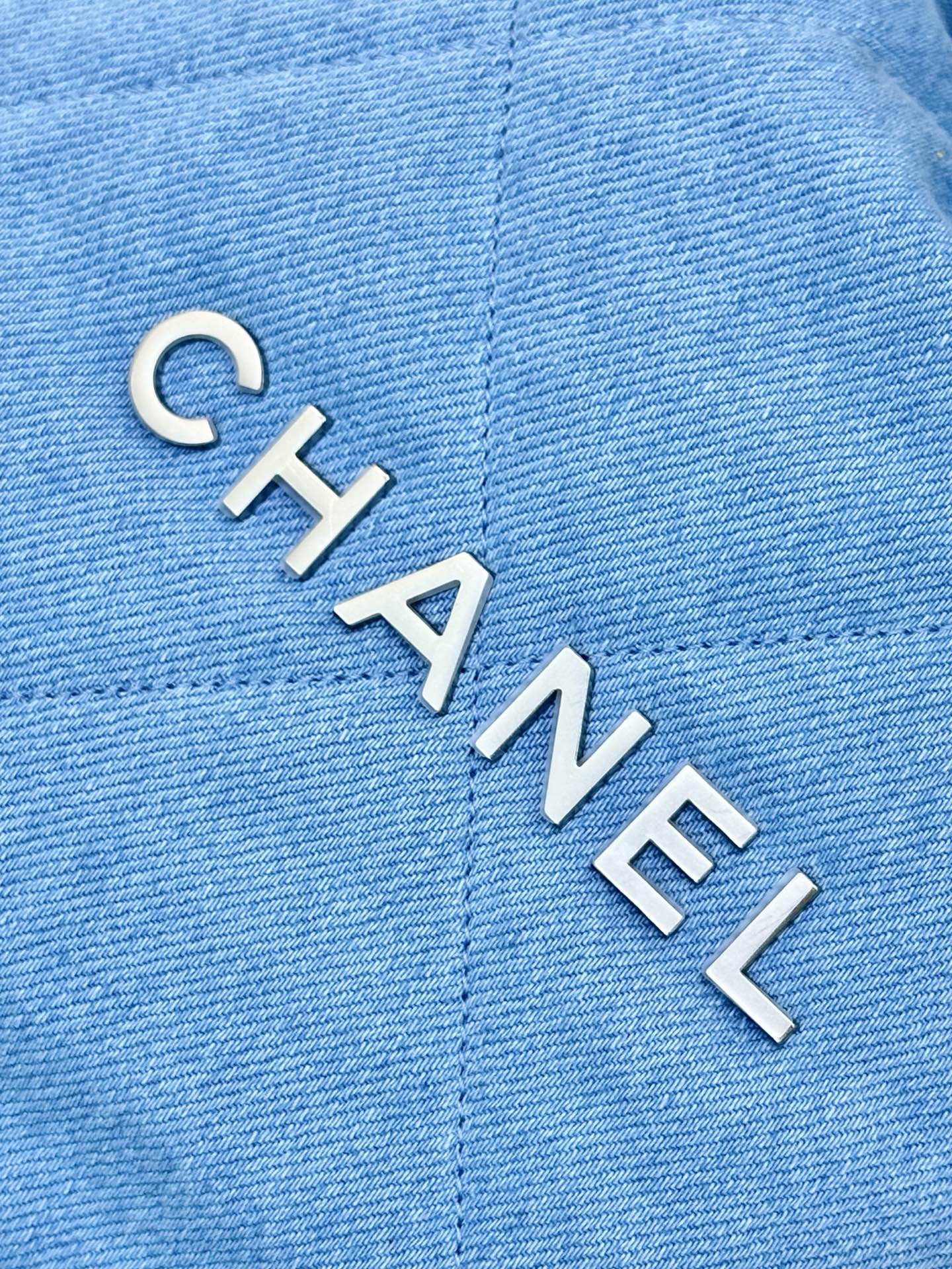Chanel Denim Quilted Shoulder Bag with Chain, Light Blue 3 i1745057425595 8679 0 2