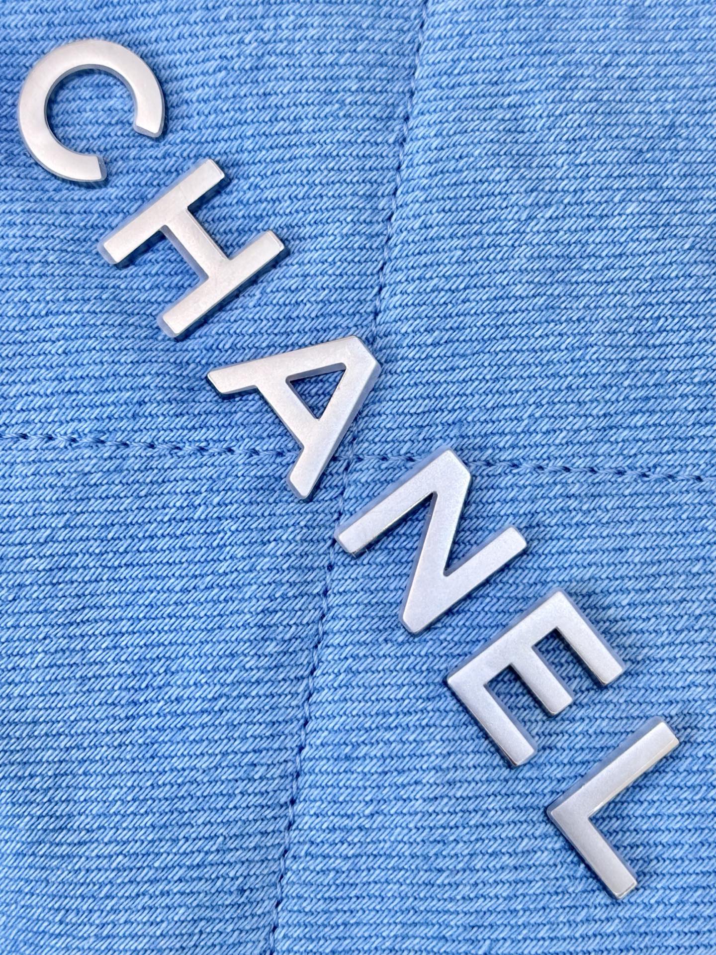 Chanel Women's Denim Jacket with Vintage Hardware and Clear Letter Edges 1 i1745057453691 3918 0 0