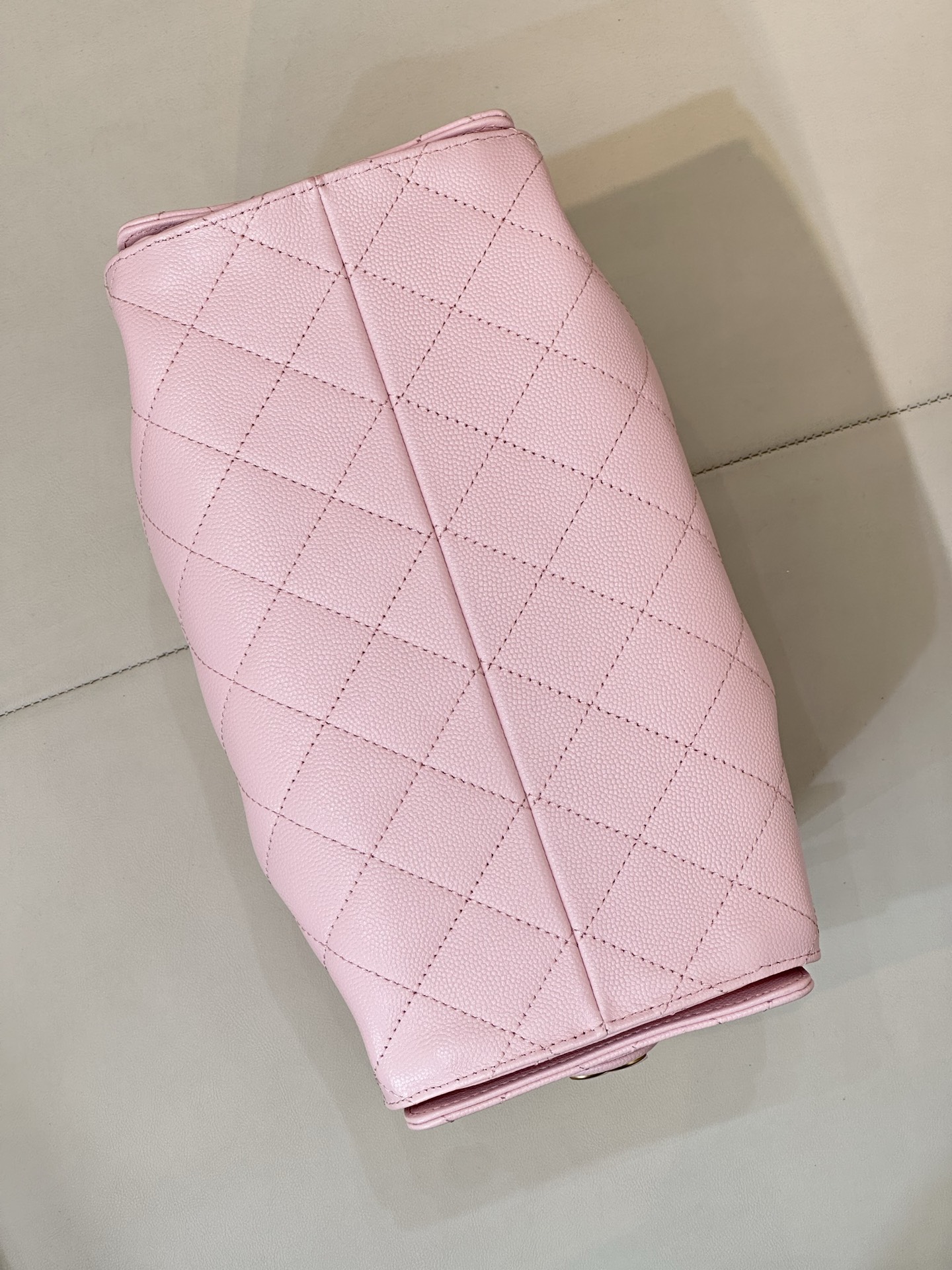 Chanel Pink Quilted Leather Hobo Bag with Gold-Tone Hardware 9 i1745231121326 9755 0 8