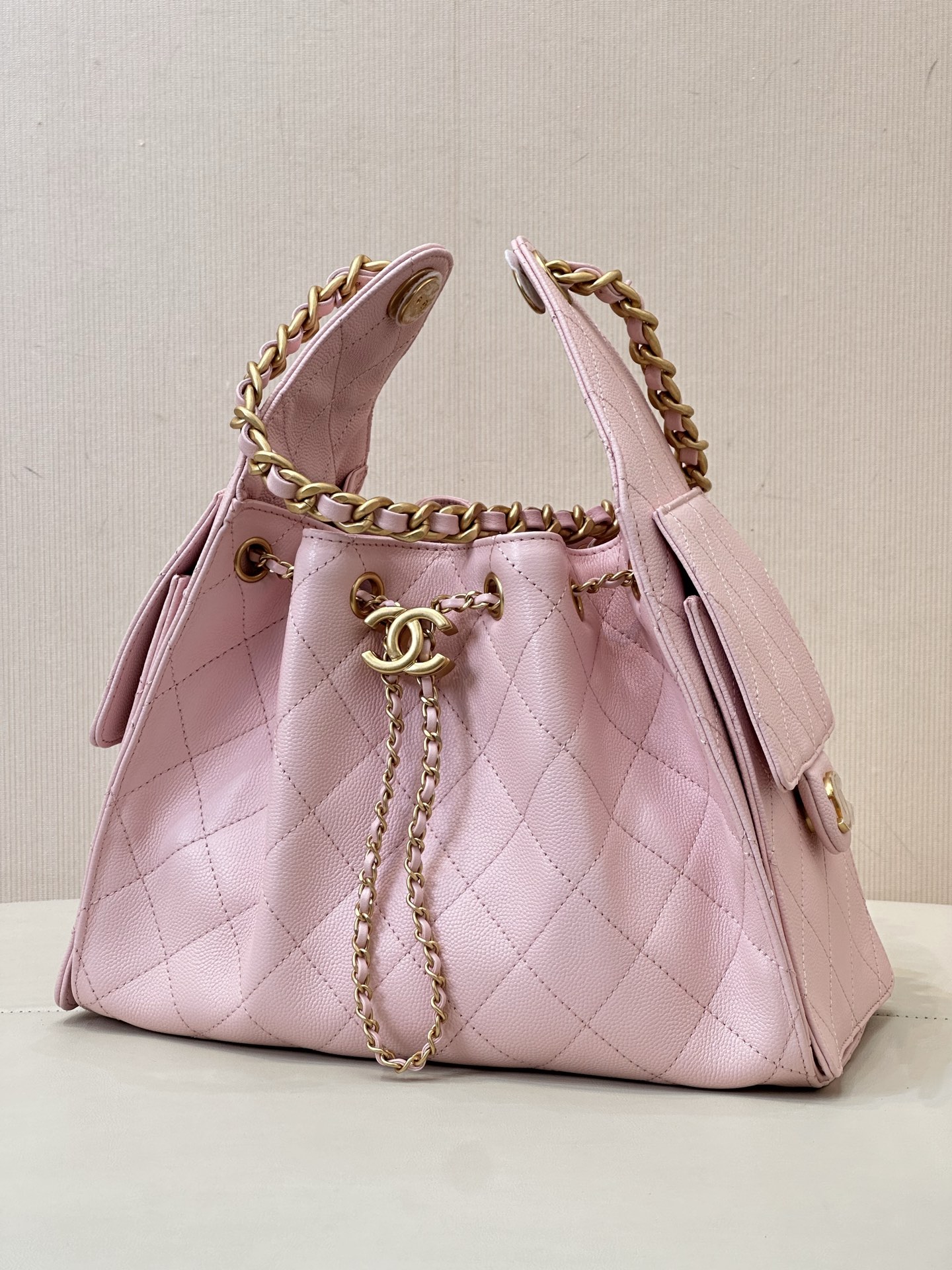 Chanel Pink Quilted Leather Hobo Bag with Gold-Tone Hardware 4 i1745231123732 9003 0 3