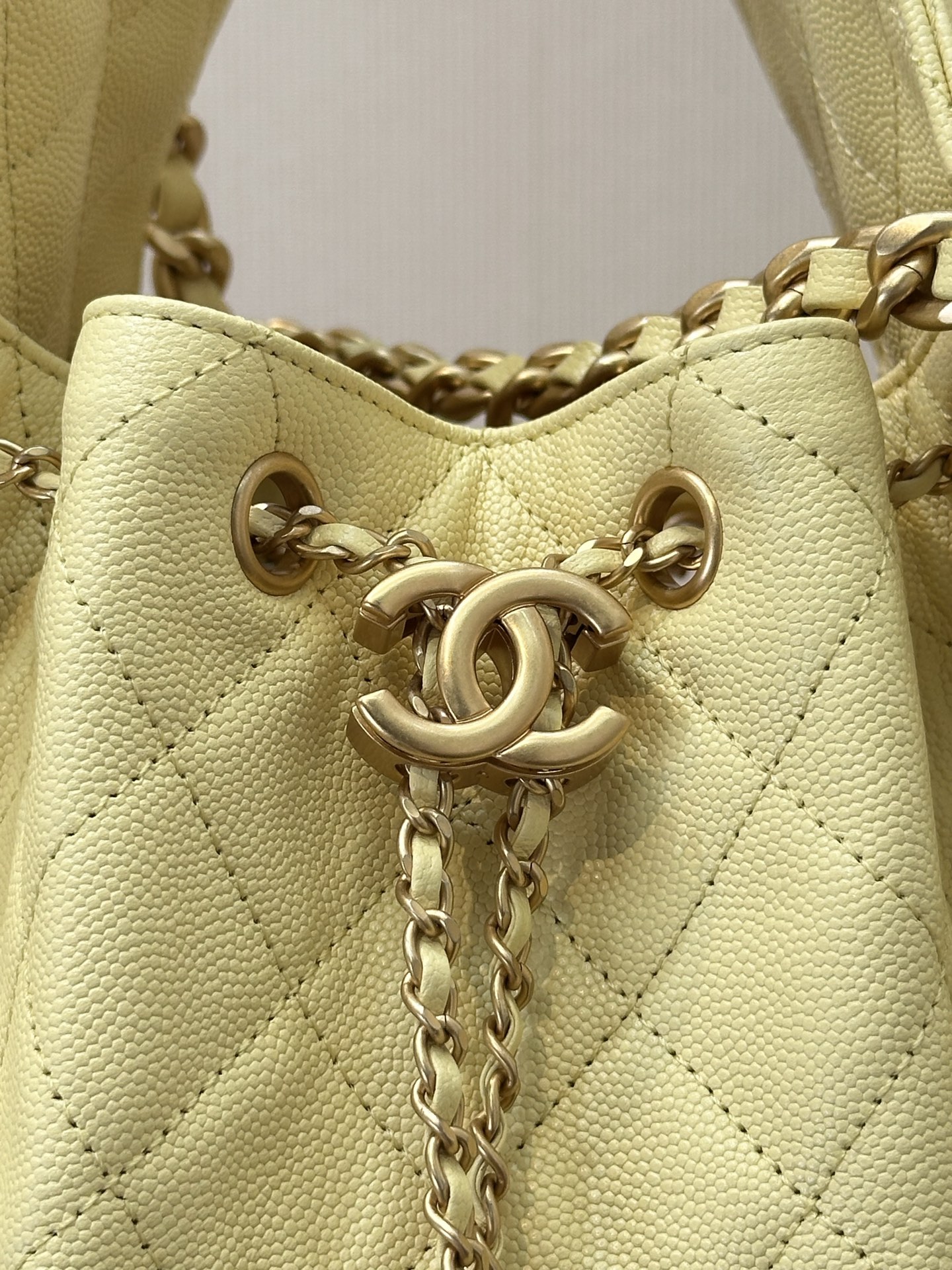 Chanel 25 Small Hobo Bag Yellow Leather with Gold Chain 2 i1745231329470 4439 0 1