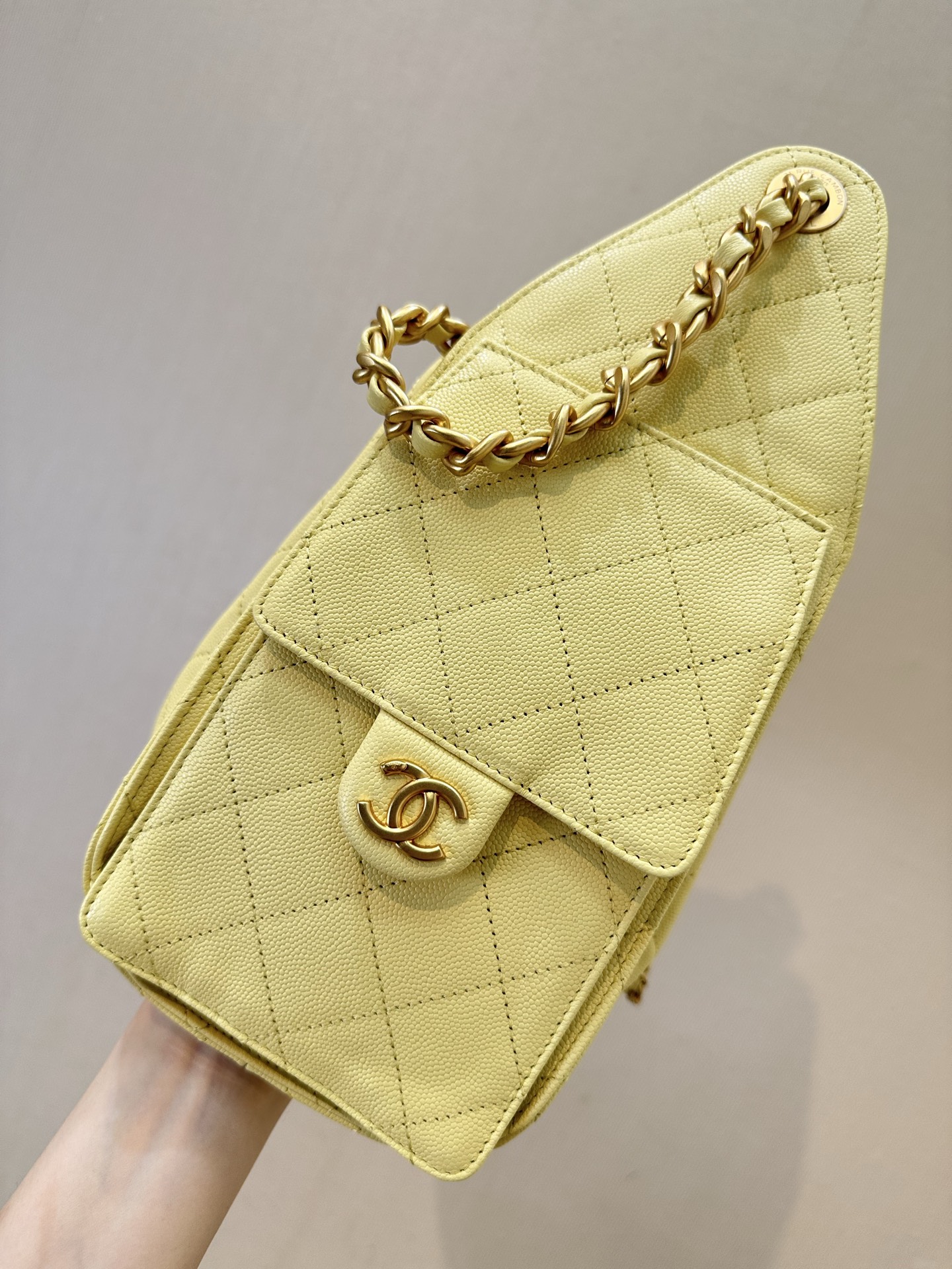 Chanel 25 Small Hobo Bag Yellow Leather with Gold Chain 5 i1745231330639 5046 0 4